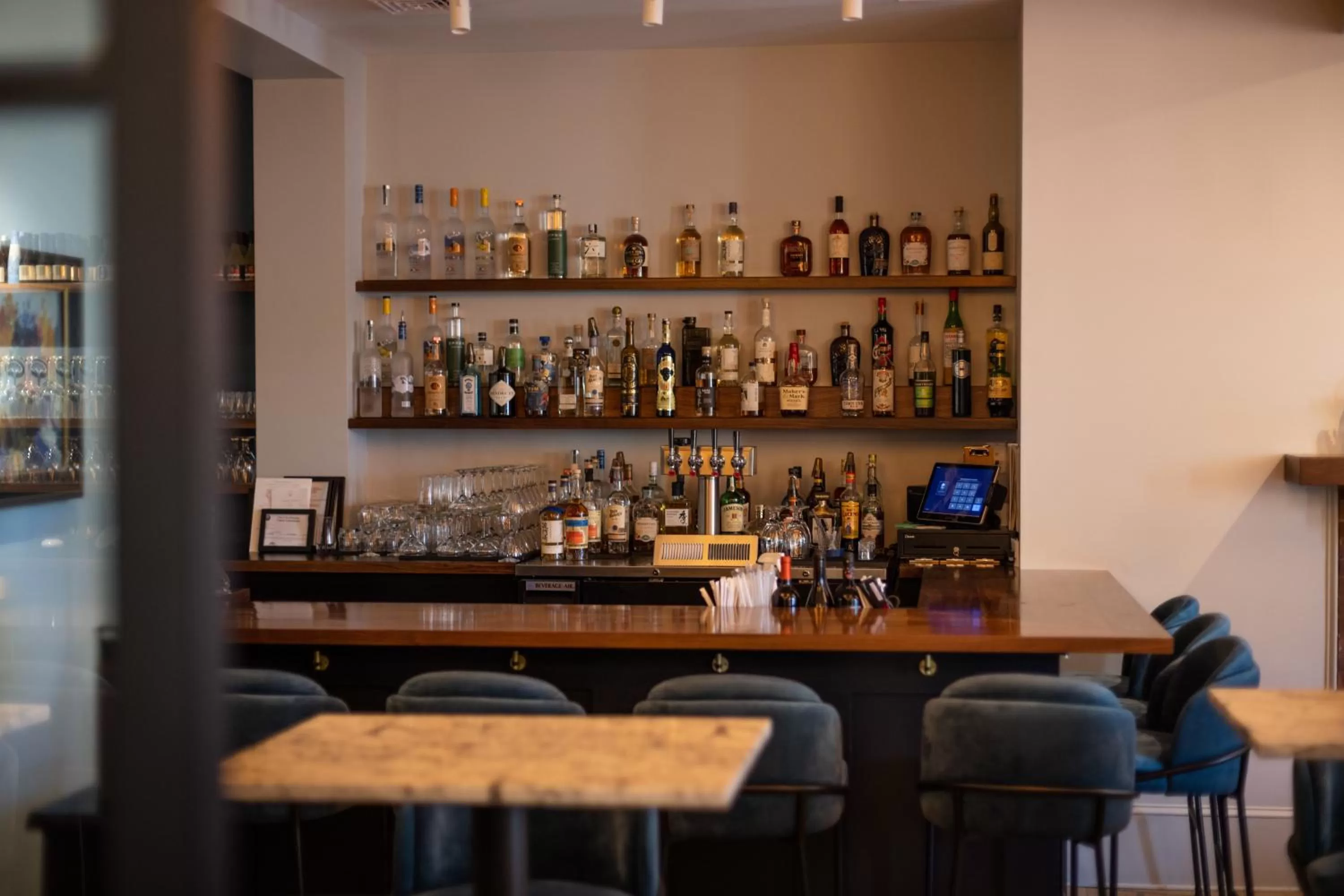 Dining area in Hotel Thaxter