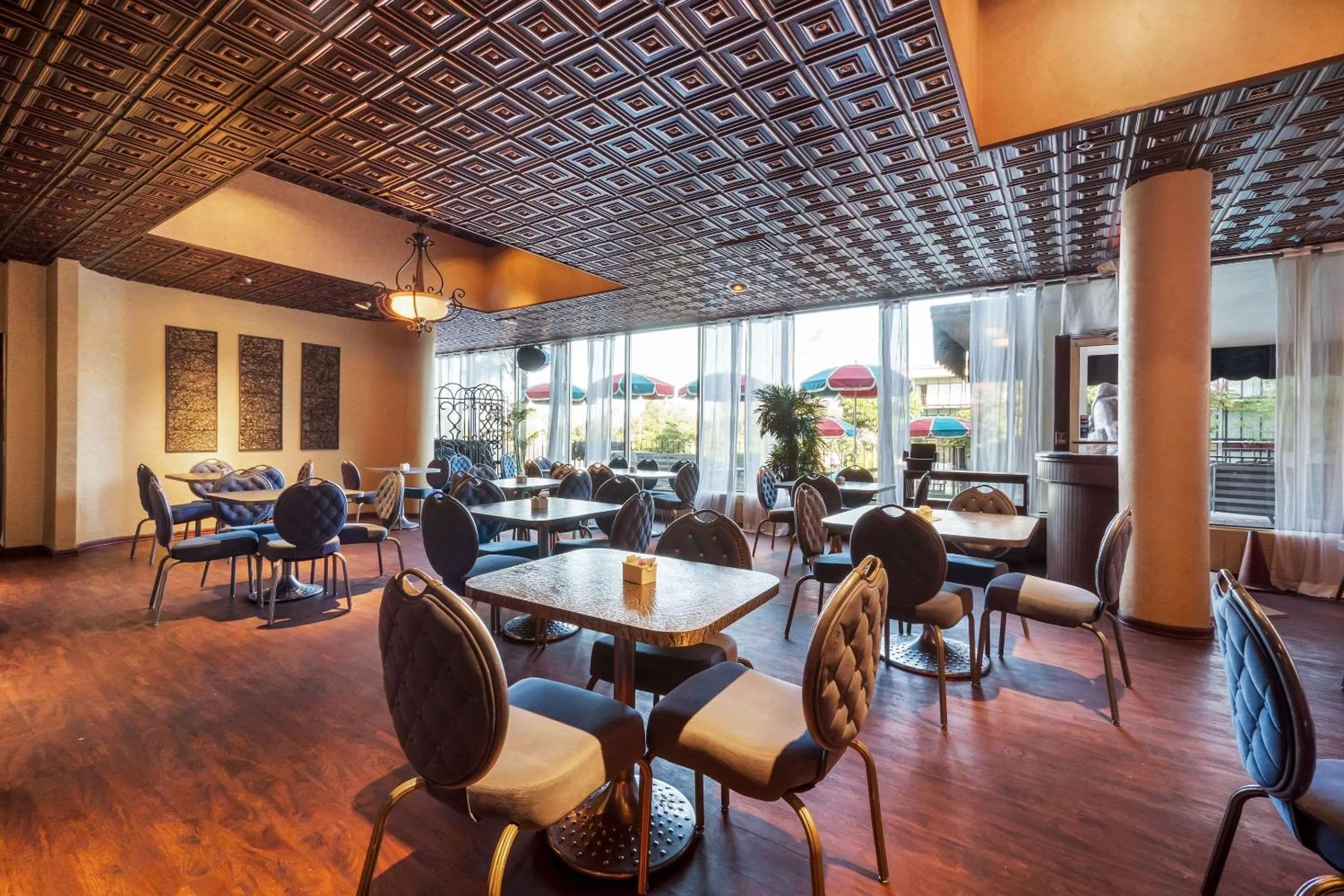 Restaurant/Places to Eat in Econo Lodge Winter Haven Chain of Lakes