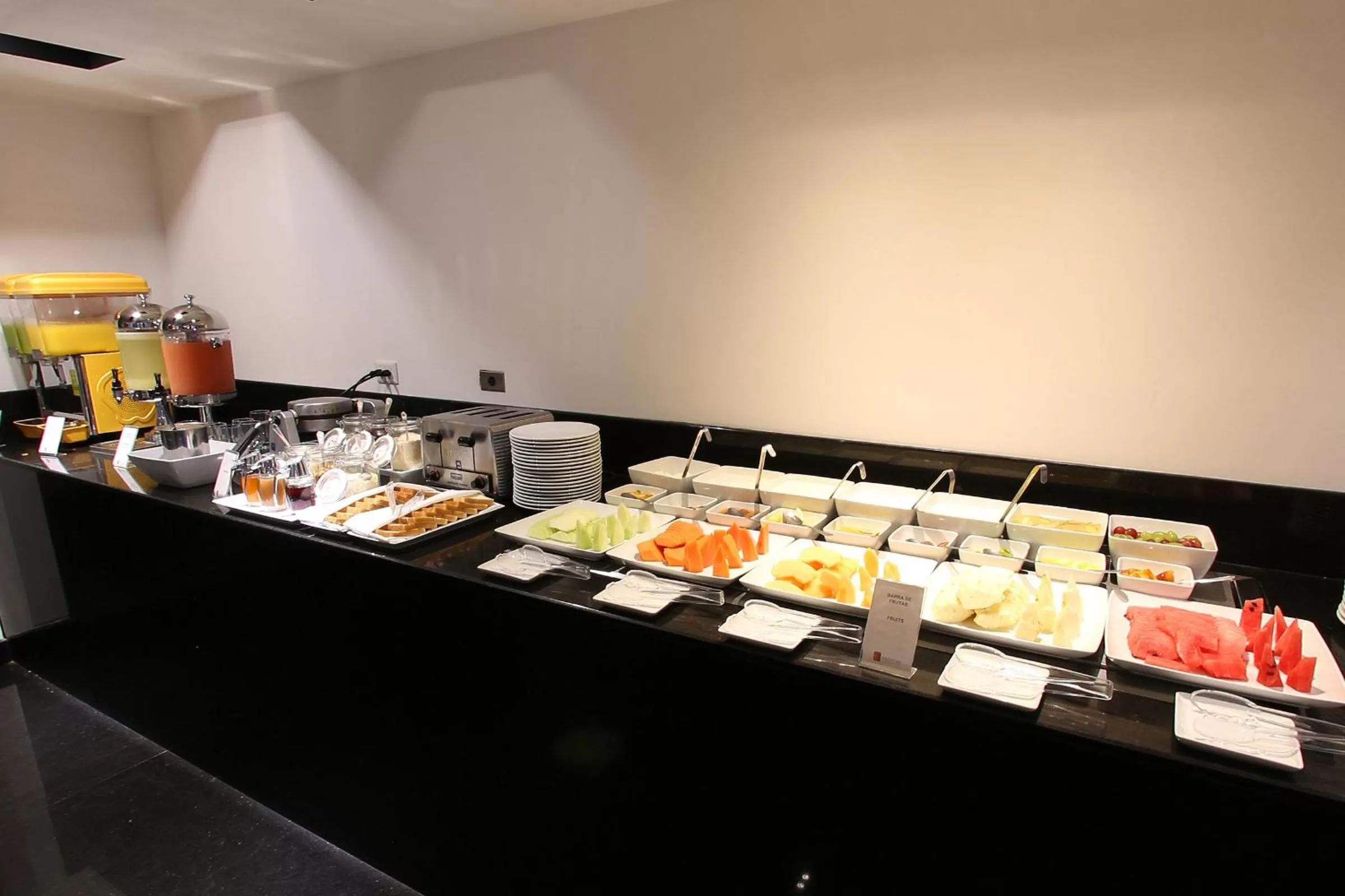 Restaurant/places to eat in Fiesta Inn Merida