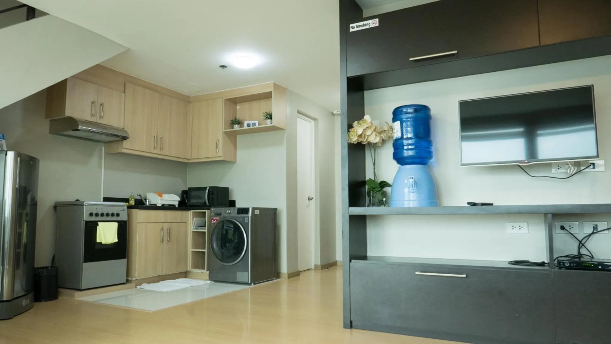 Kitchen or kitchenette in Avant Serviced Suites - Personal Concierge