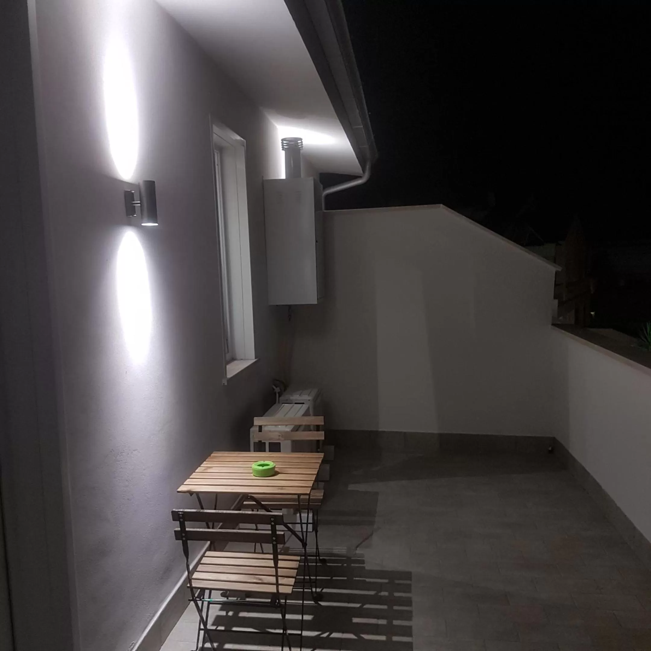 Balcony/Terrace in B&B Purple Italy