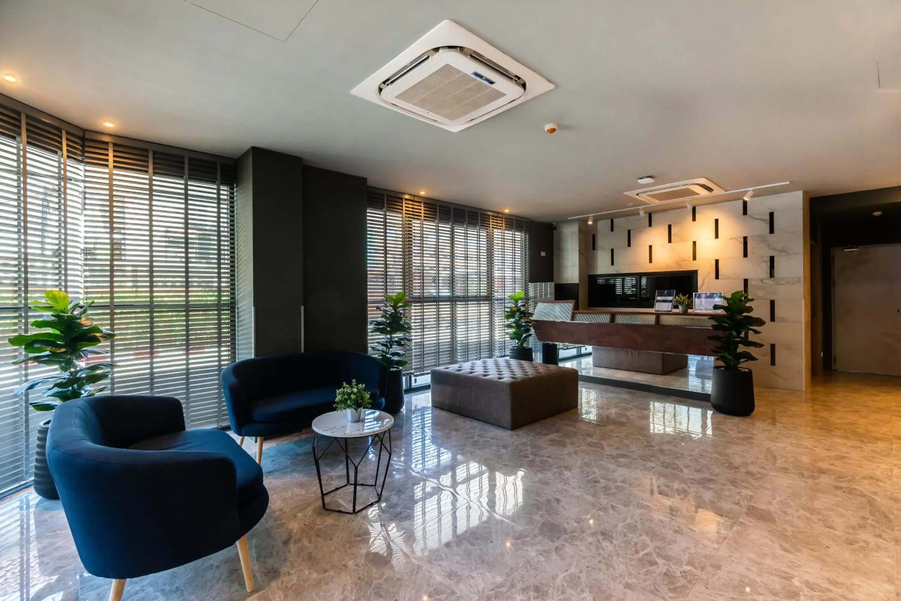 Hi Sotel Victory Monument Hi Sotel Victory Monument