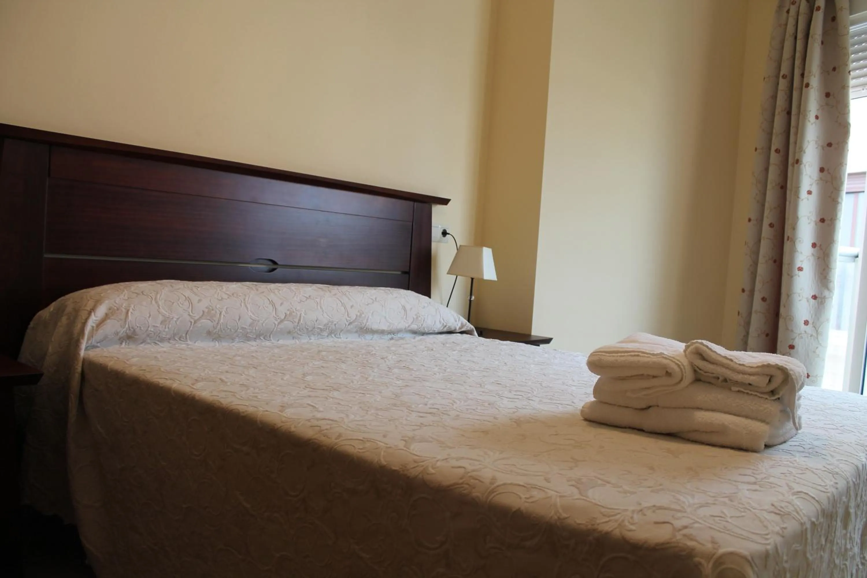 Bed in Apartamentos Turísticos Plaza del Olvido