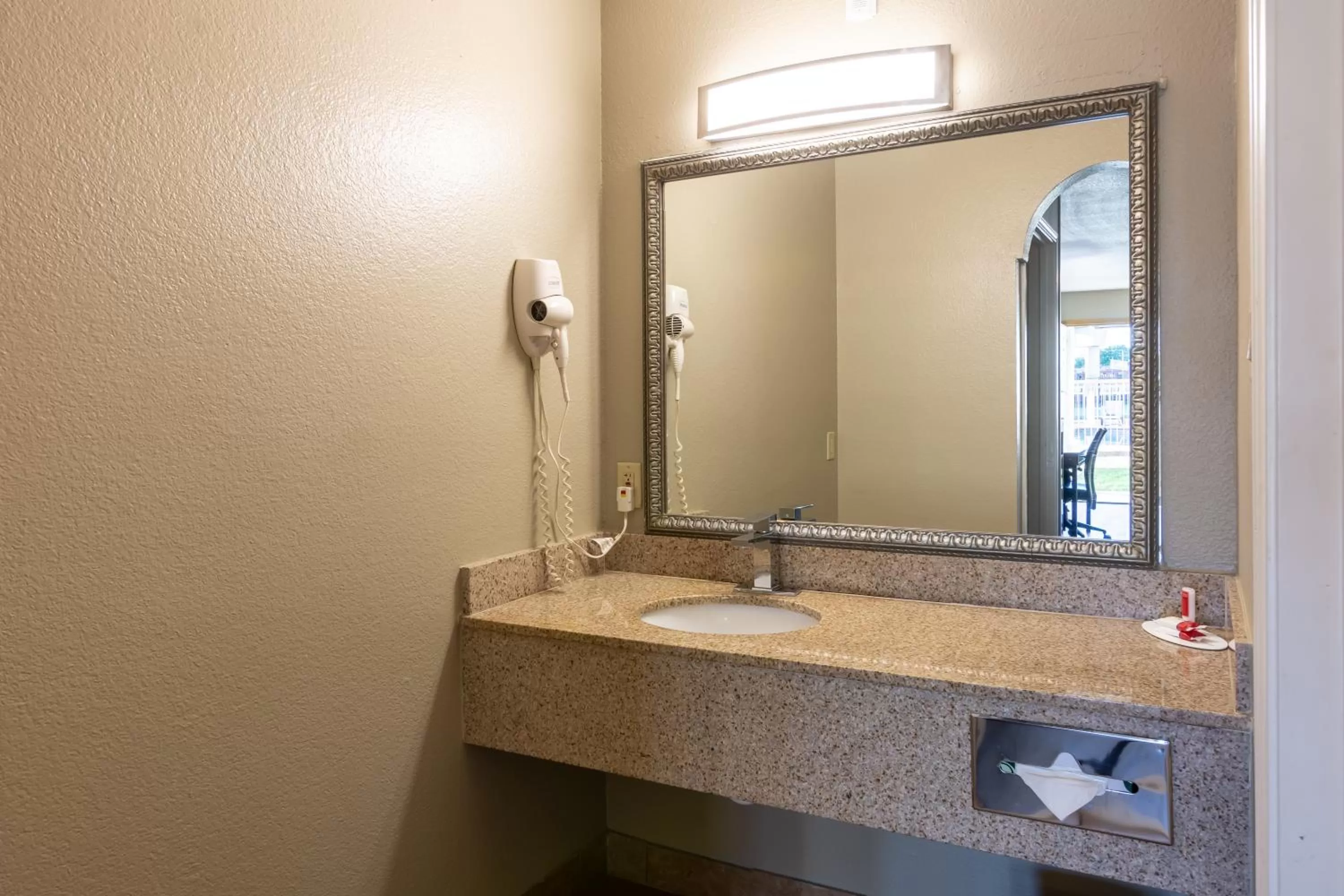 Super 8 Dallas East Near Fair Park Downtown