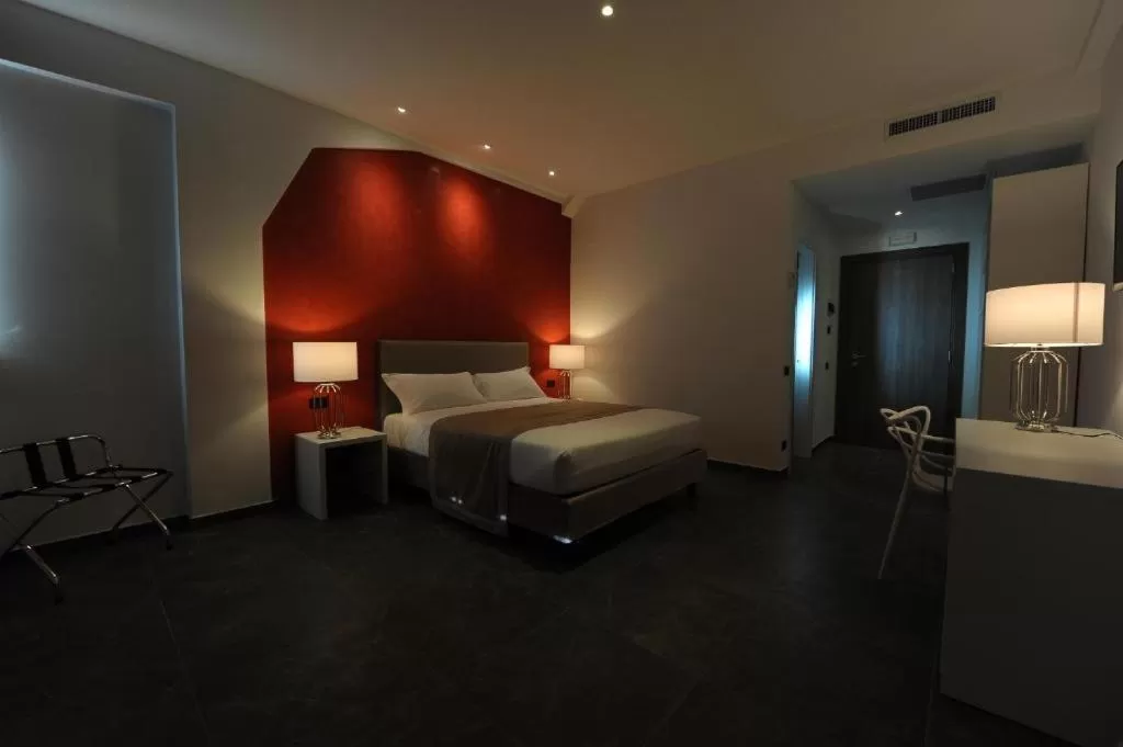 Photo of the whole room, Bed in Hotel Up Wellness & Spa