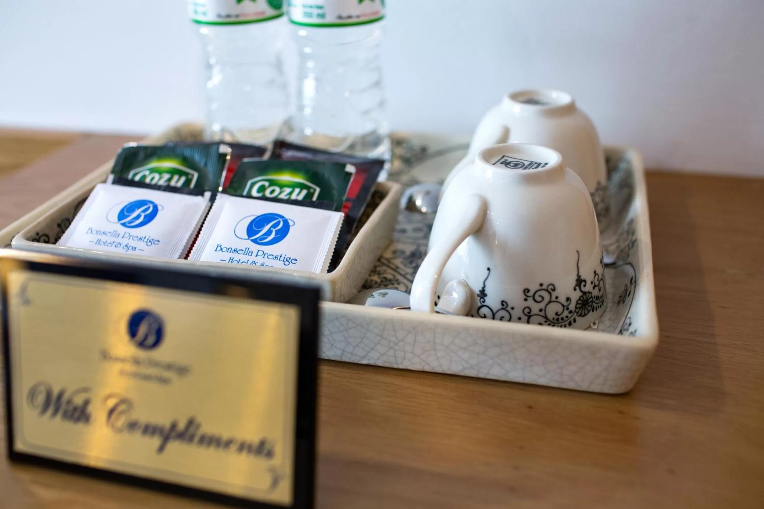 Coffee/tea facilities in May De Ville Legend Hotel & Spa