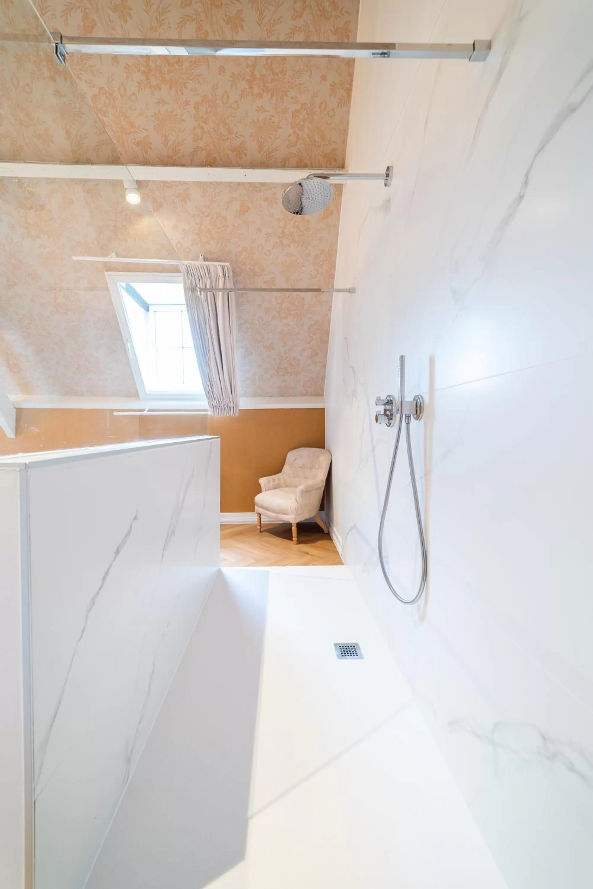 Bathroom in Grand Hotel Normandy by CW Hotel Collection