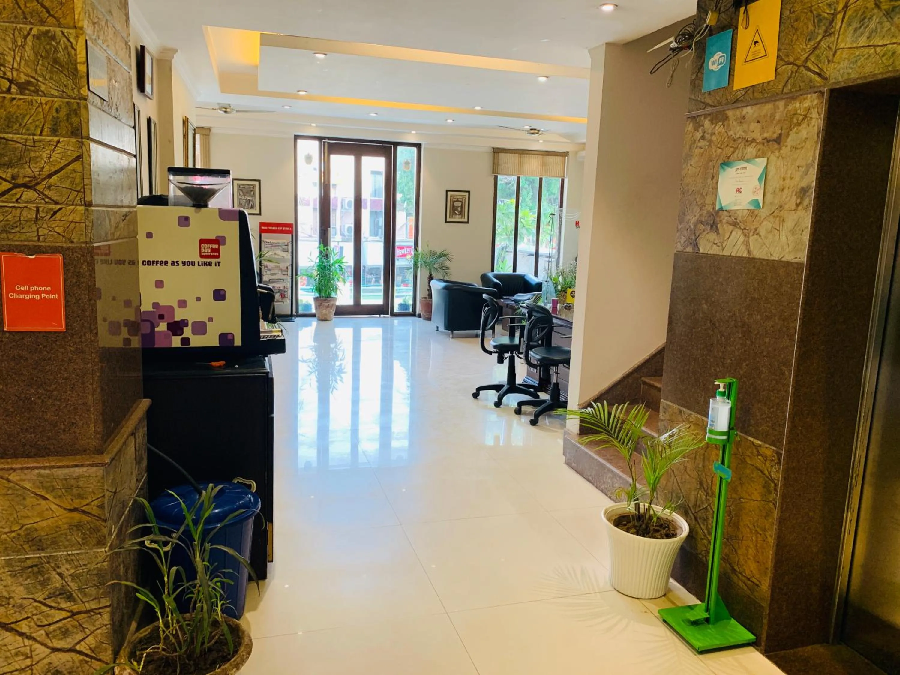 Lobby or reception in Hotel City Premier - Near Galleria Market , Super Mart-1 DLF Gurgaon