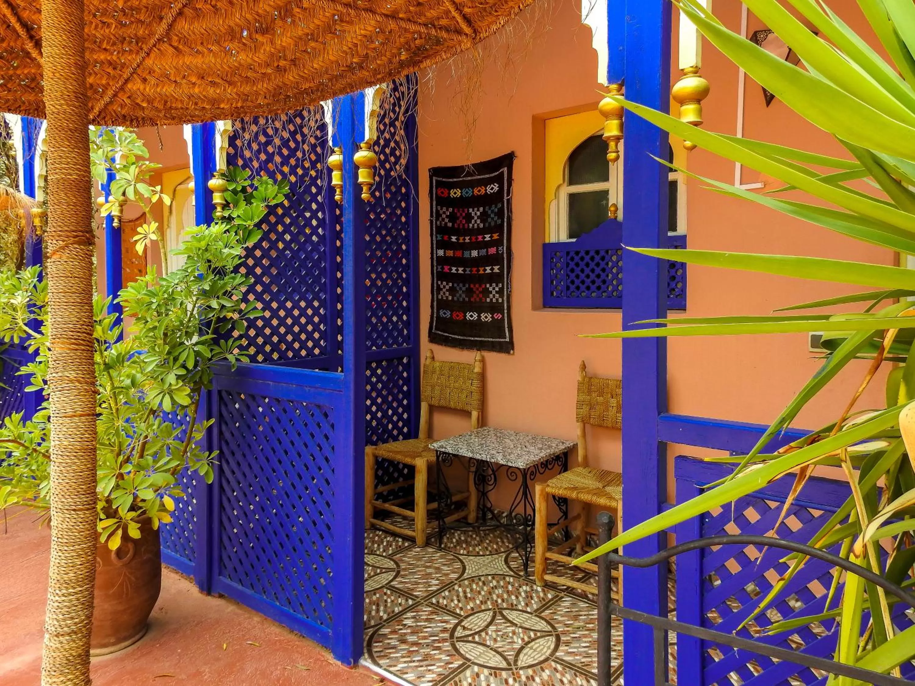 Double Room with Garden View in Le Bleu House