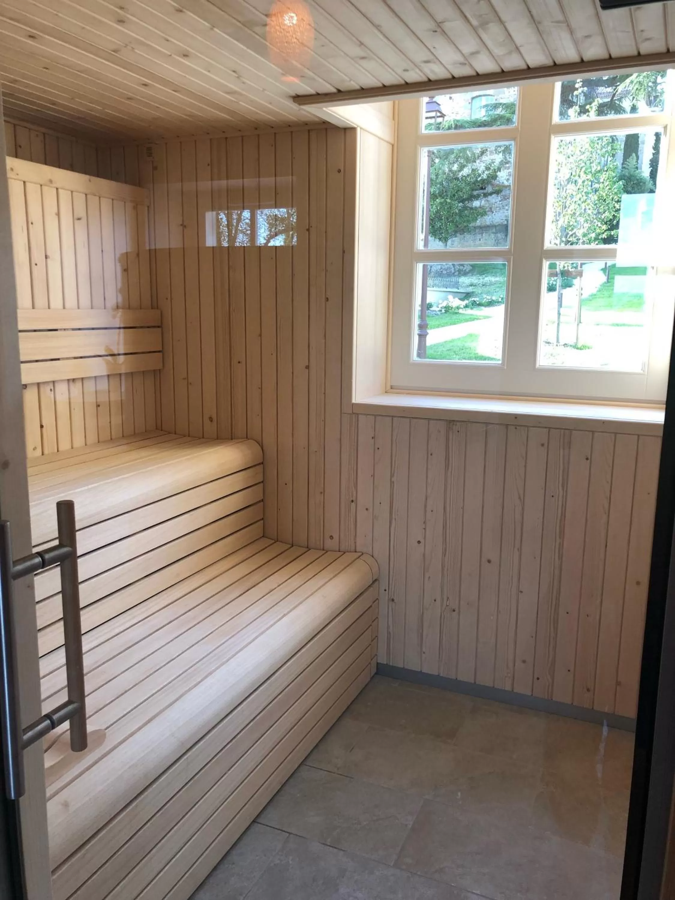 Sauna in Le Monastère de Saint Mont Hôtel & Spa
