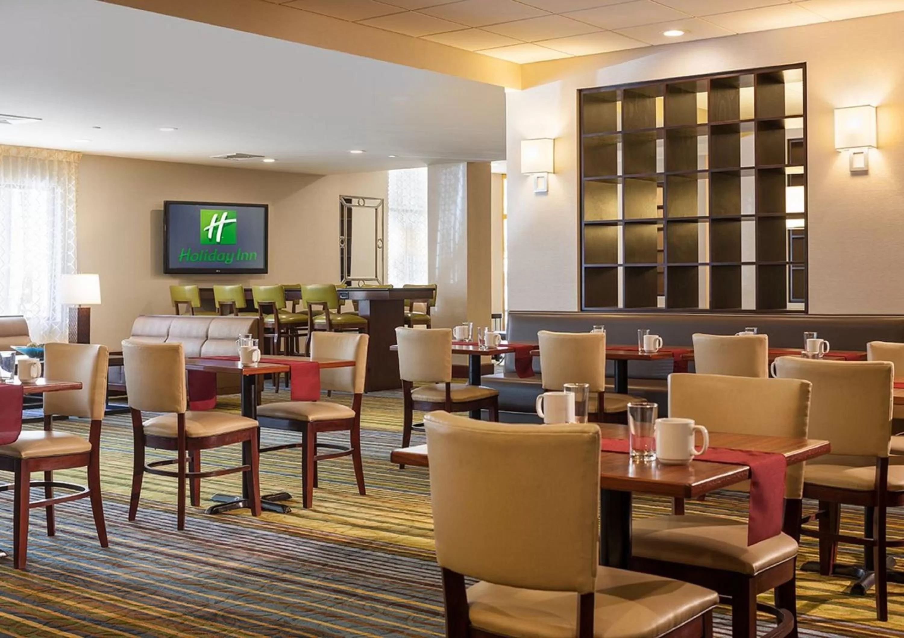 Restaurant/places to eat in Holiday Inn Hartford Downtown Area by IHG