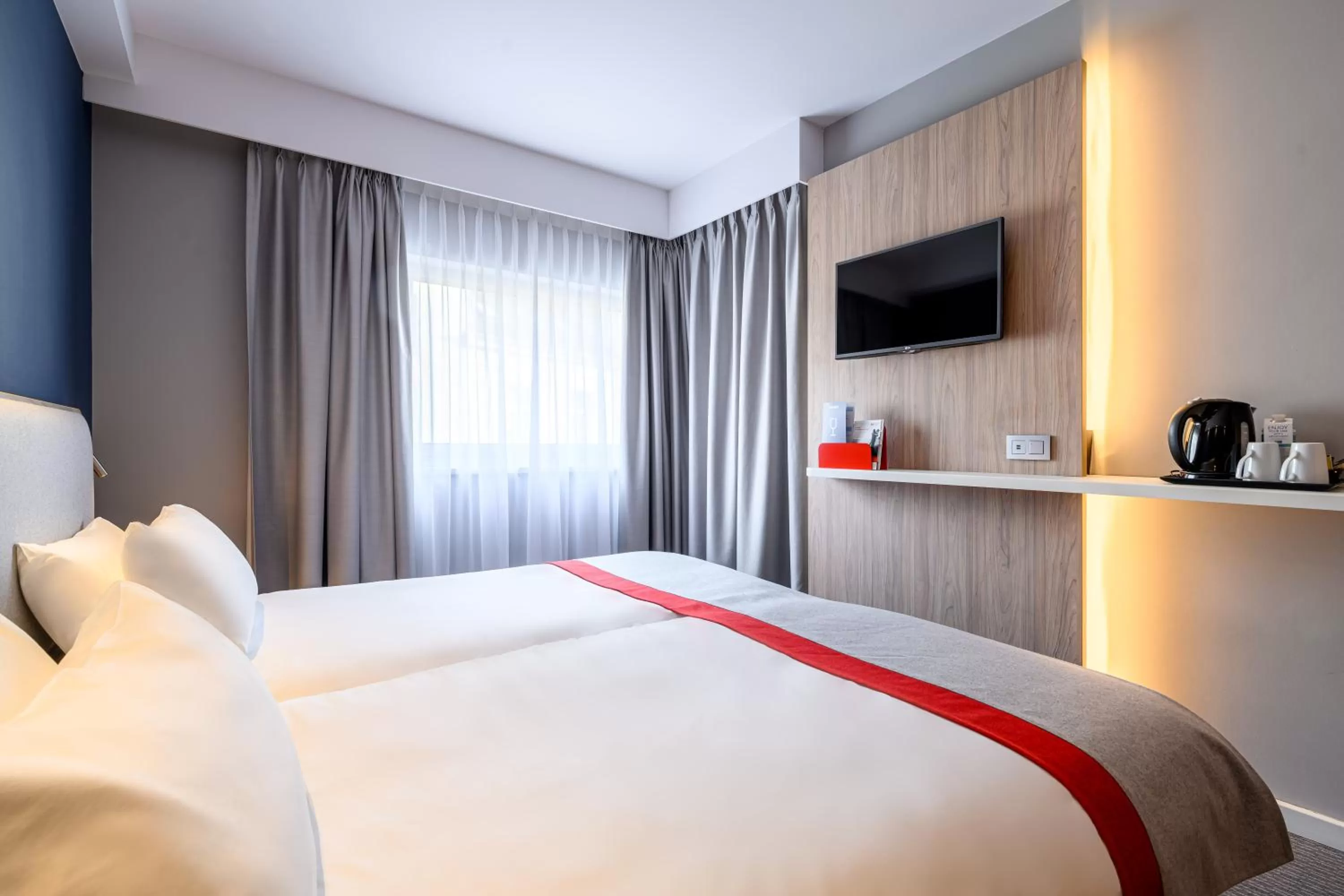 Bed in Holiday Inn Express Mechelen City Centre by IHG