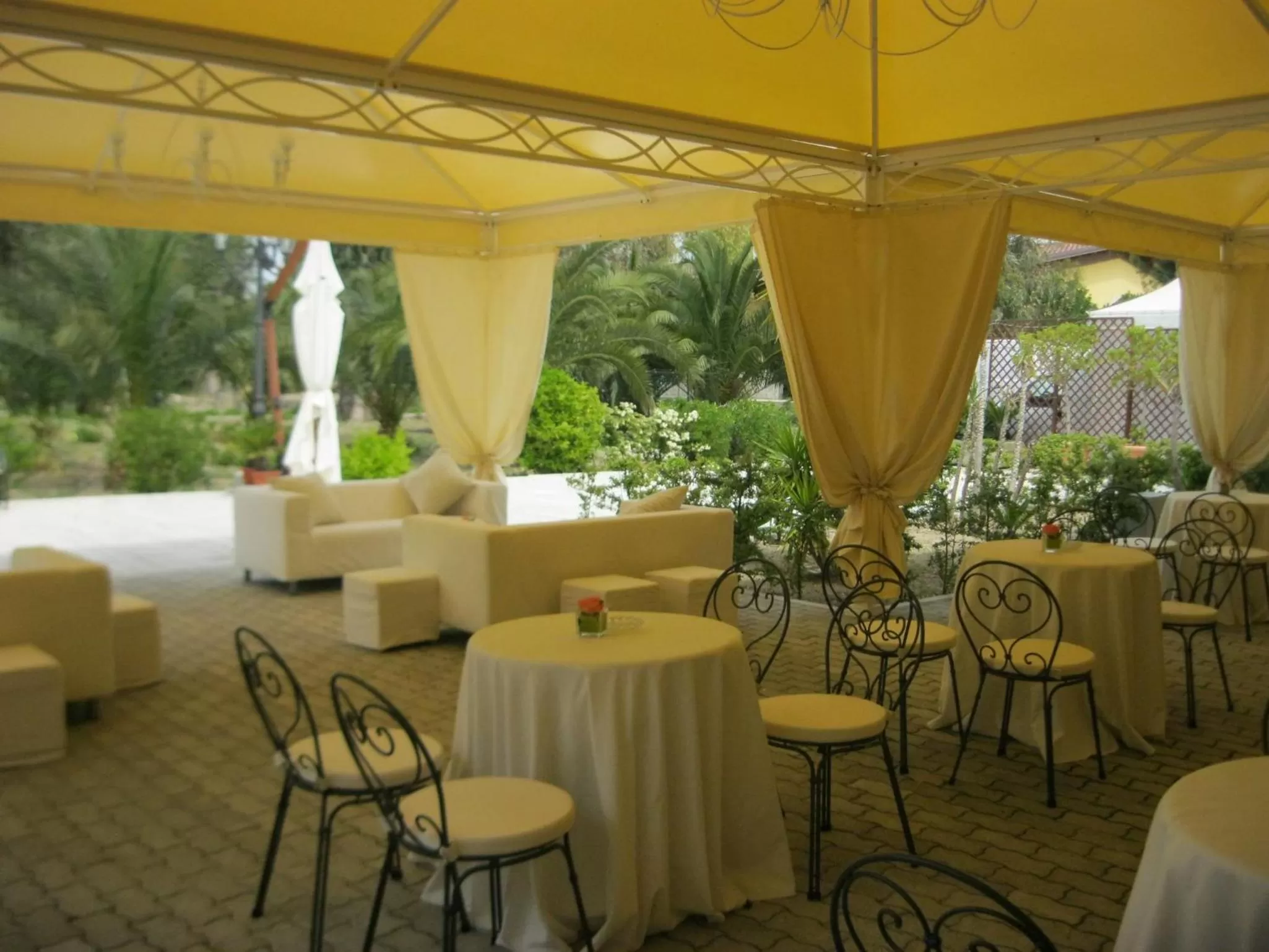 Restaurant/places to eat in Hotel Tenuta San Francesco