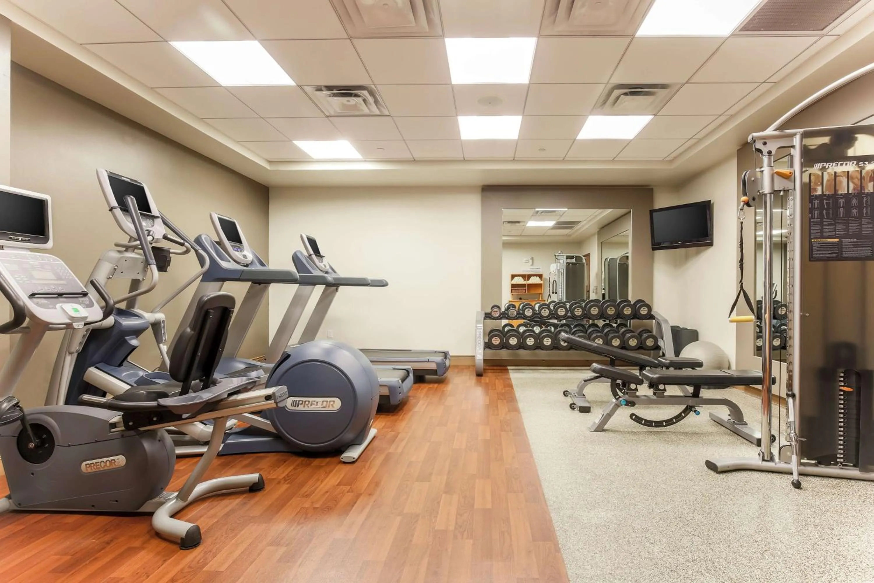 Fitness centre/facilities in DoubleTree by Hilton Austin-University Area