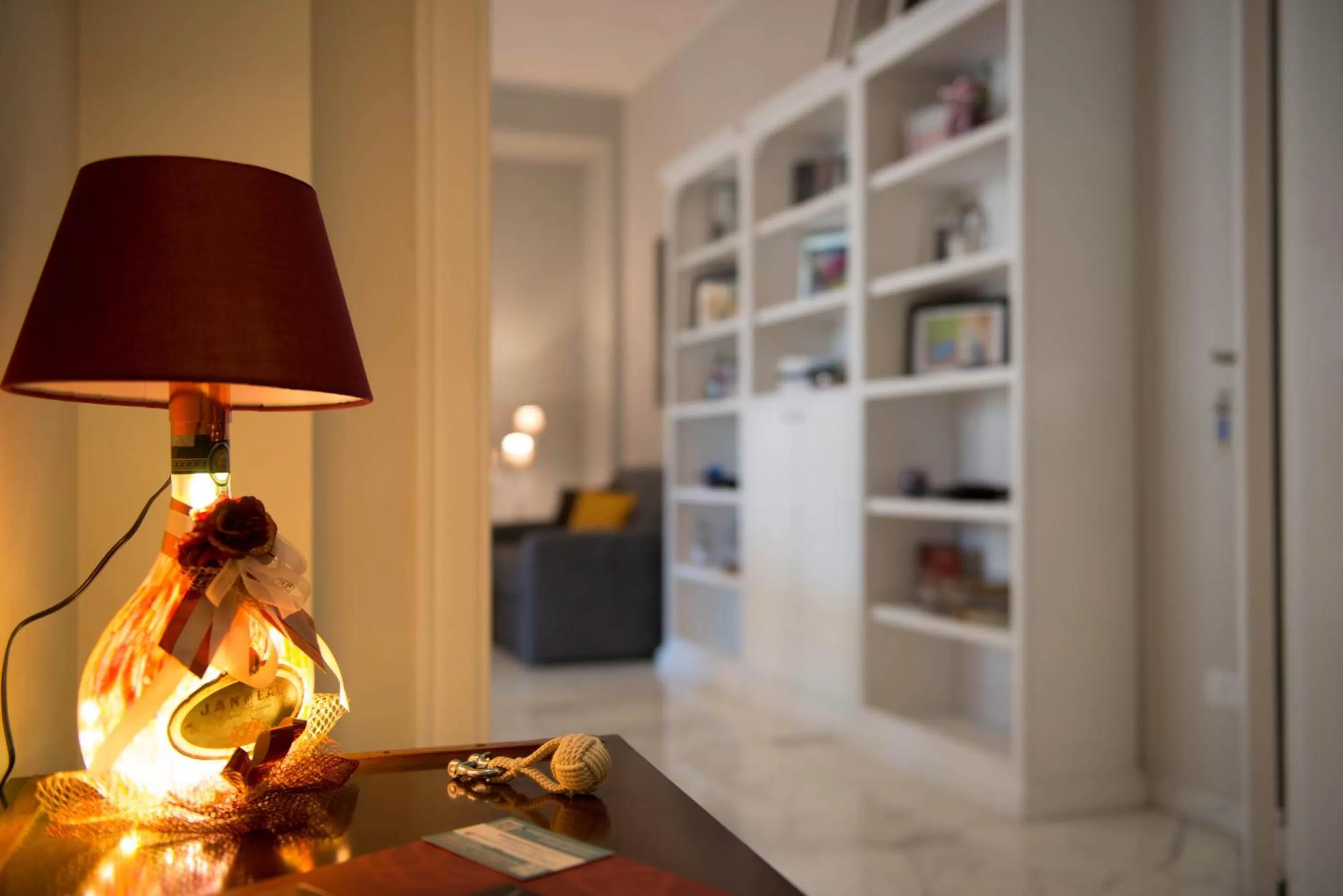 Communal lounge/ TV room in Authentic Sweet Home