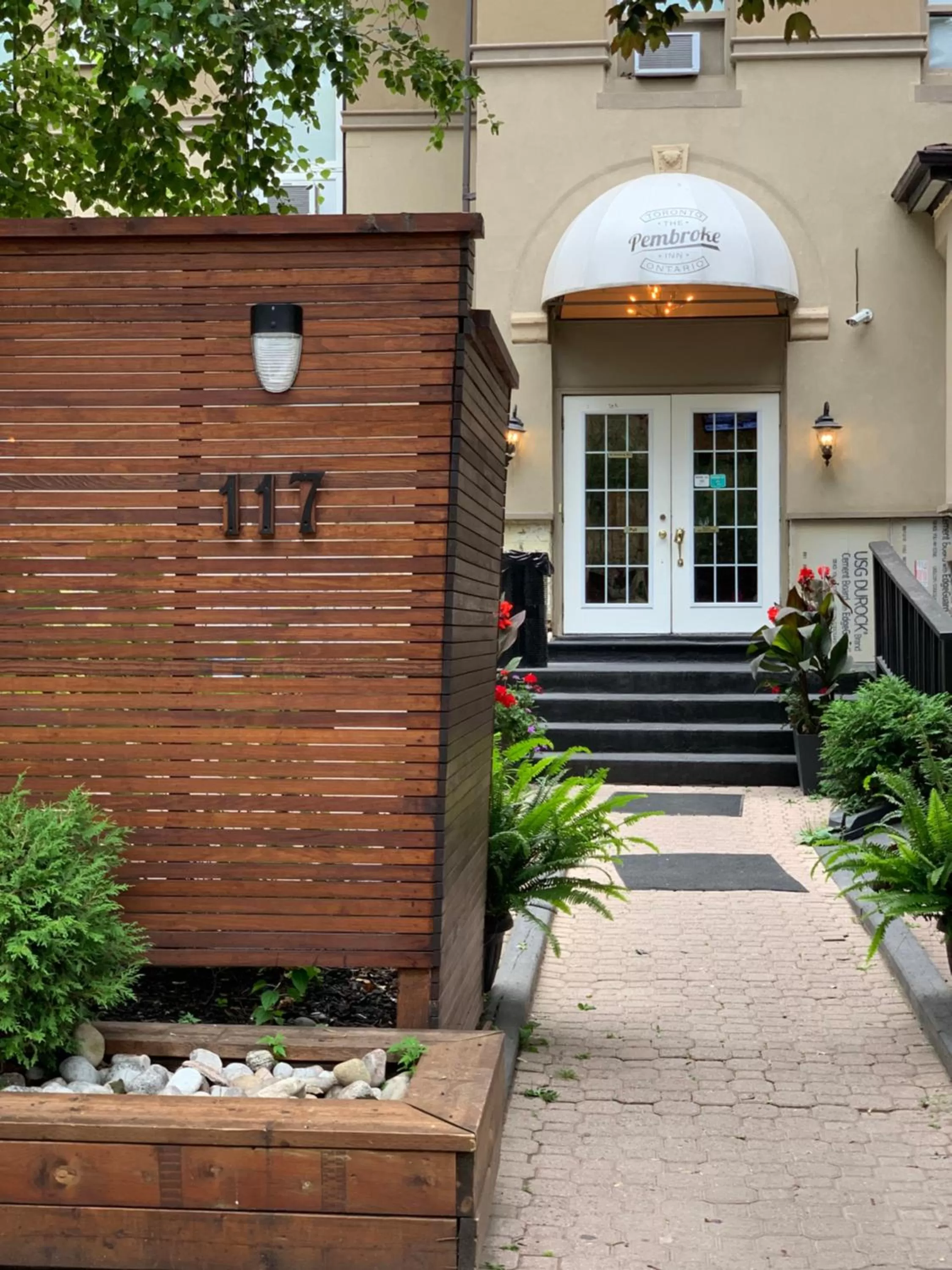 Property building in Pembroke Inn