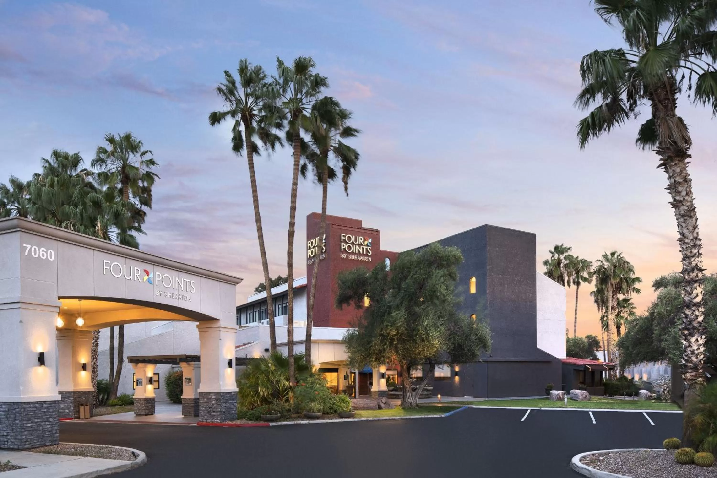 Property building in Four Points by Sheraton Tucson Airport