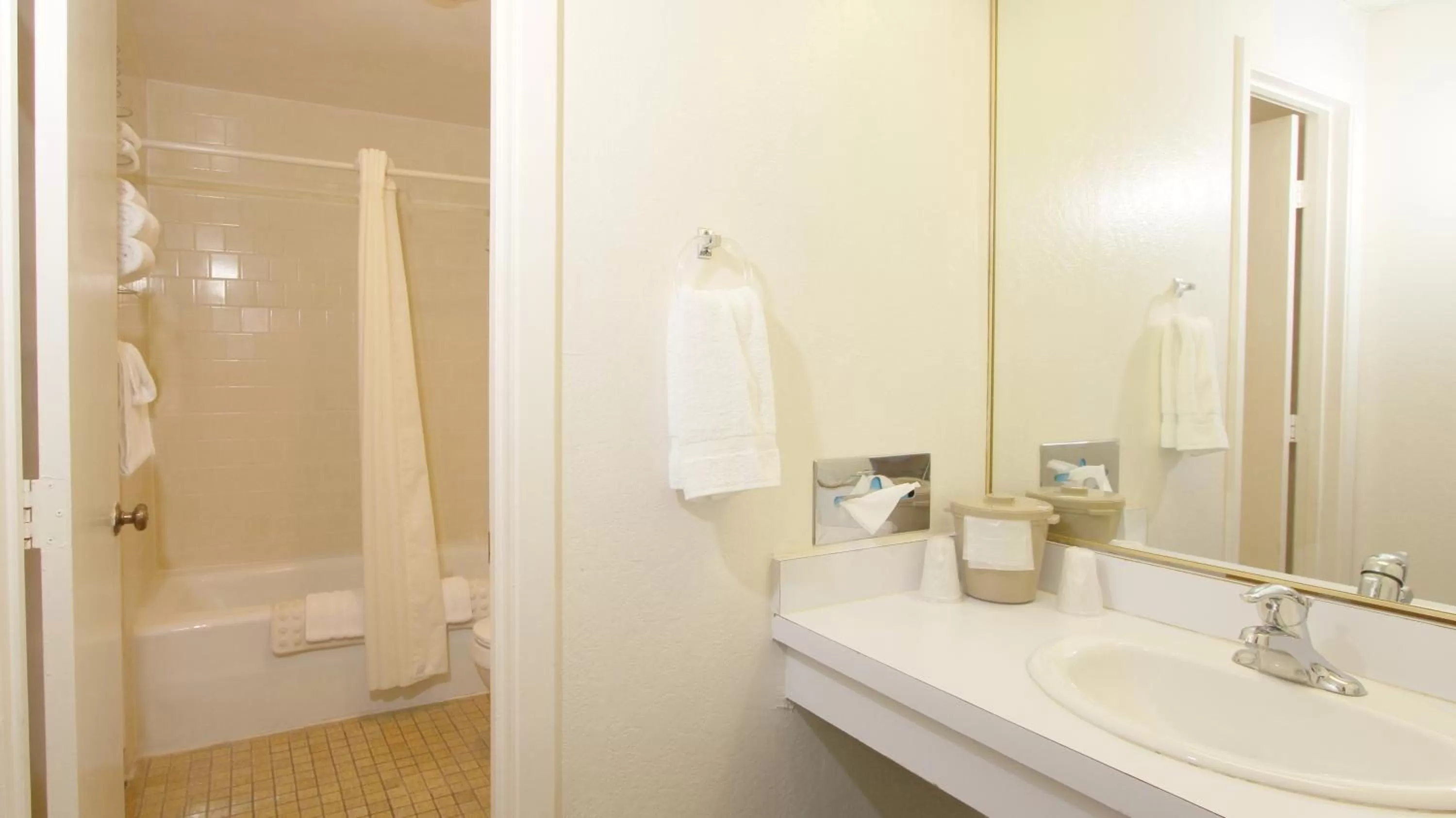 Bathroom in Winners Inn Casino