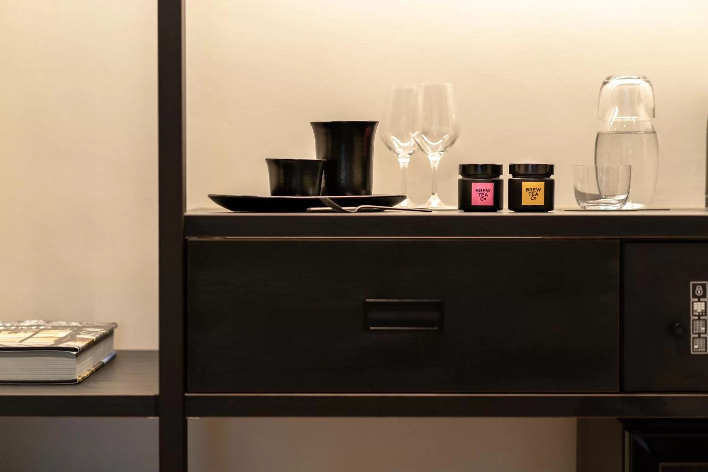 Coffee/tea facilities in THE ADAMS - Self Check In Hotel