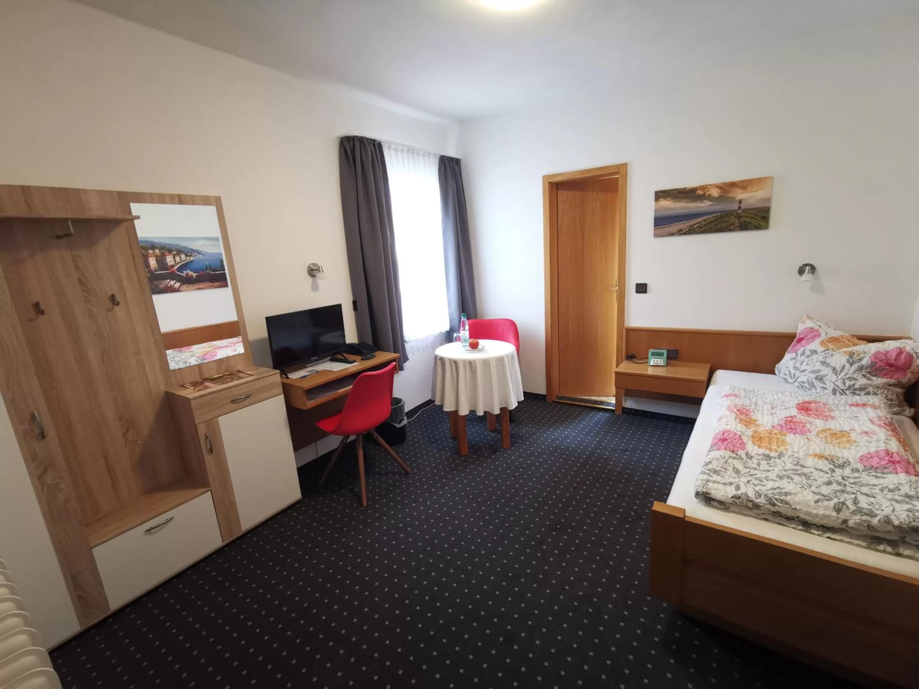 Bed in Haus am Kurpark Hotel Garni