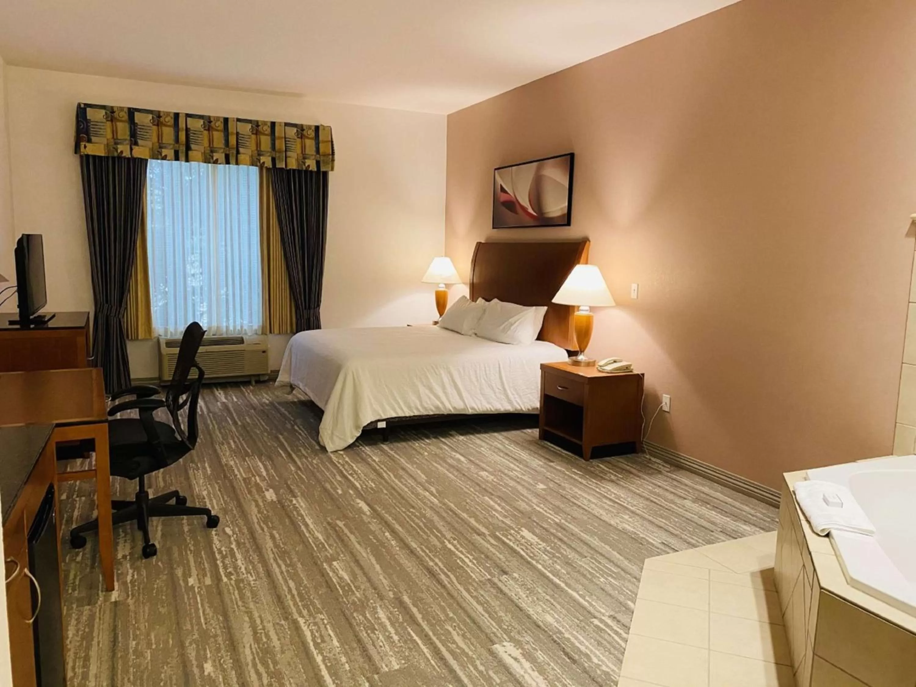 Bed in Hilton Garden Inn Columbia