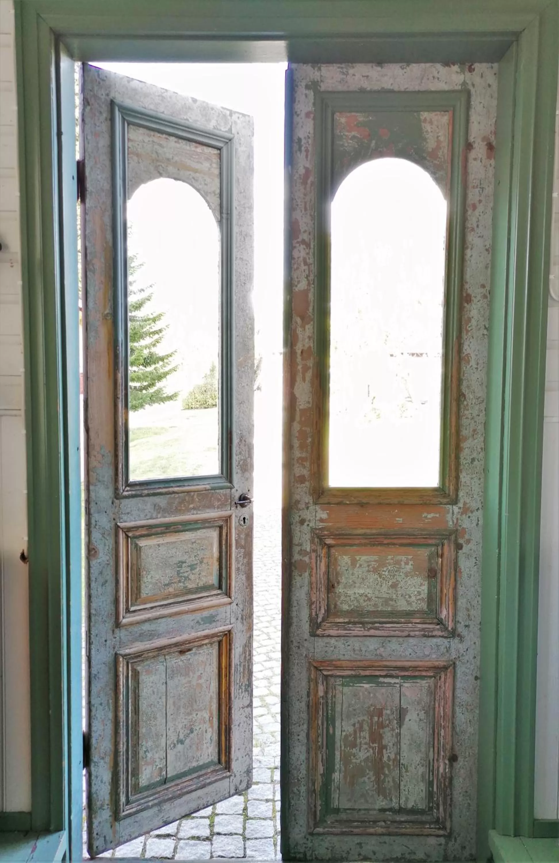 Facade/entrance in Haapala Brewery restaurant and accommodation
