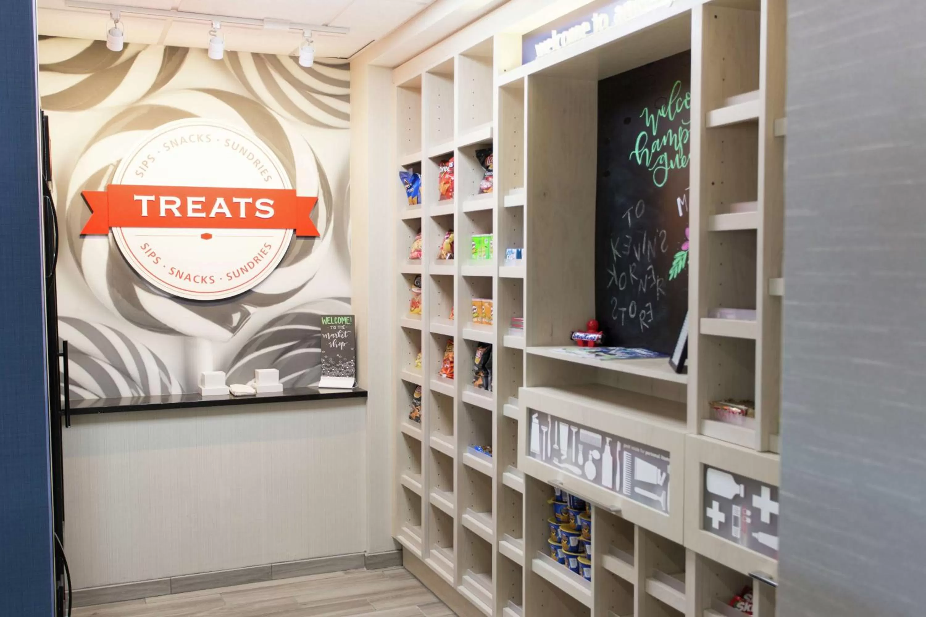 Restaurant/places to eat in Hampton Inn & Suites Ankeny