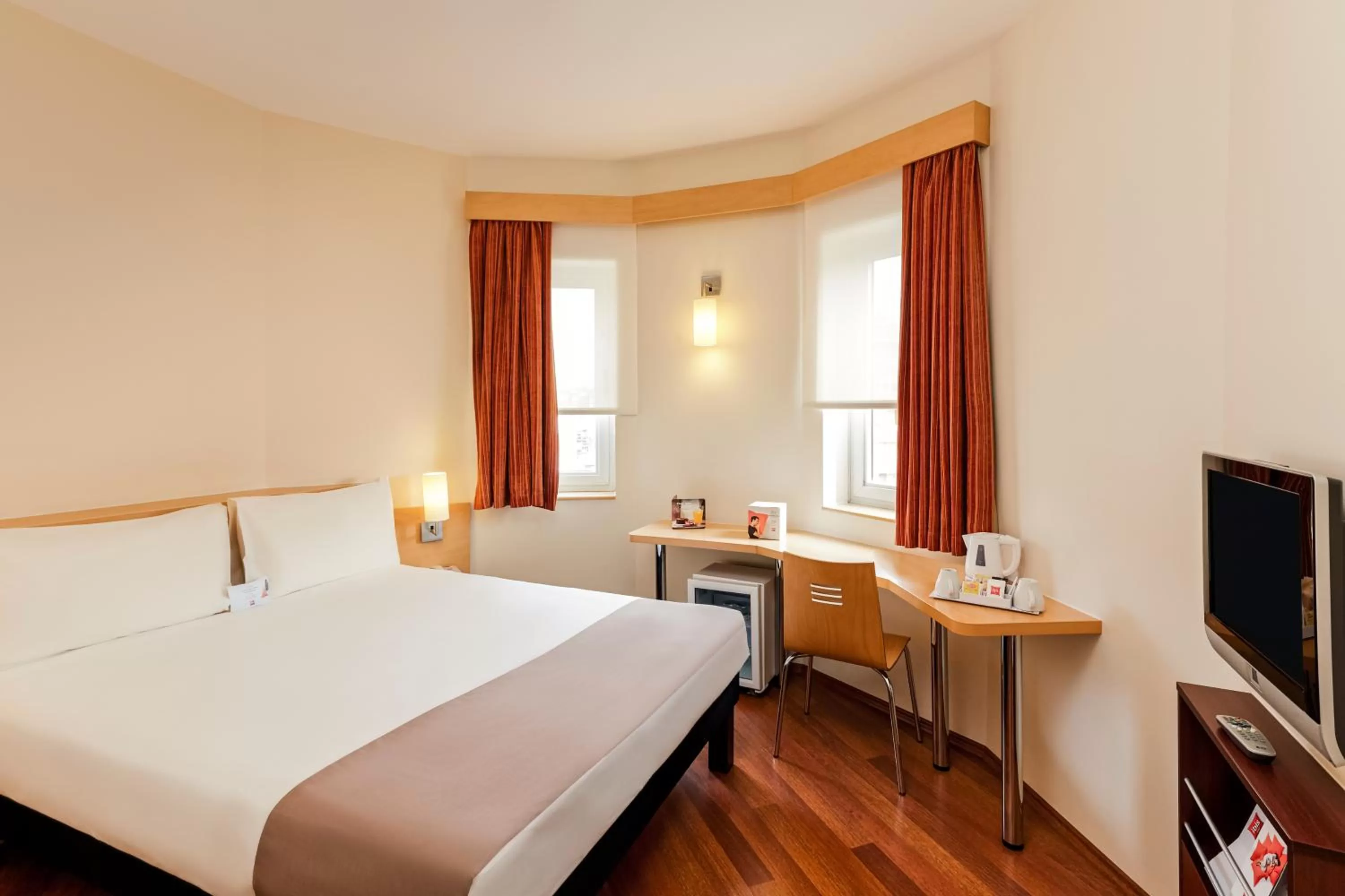 Bed in Ibis Eskisehir