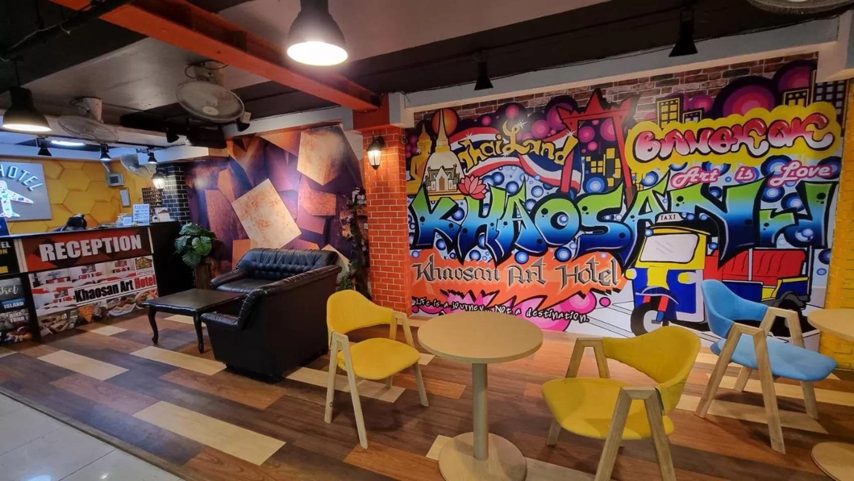 Lobby or reception in Khaosan Art Hotel