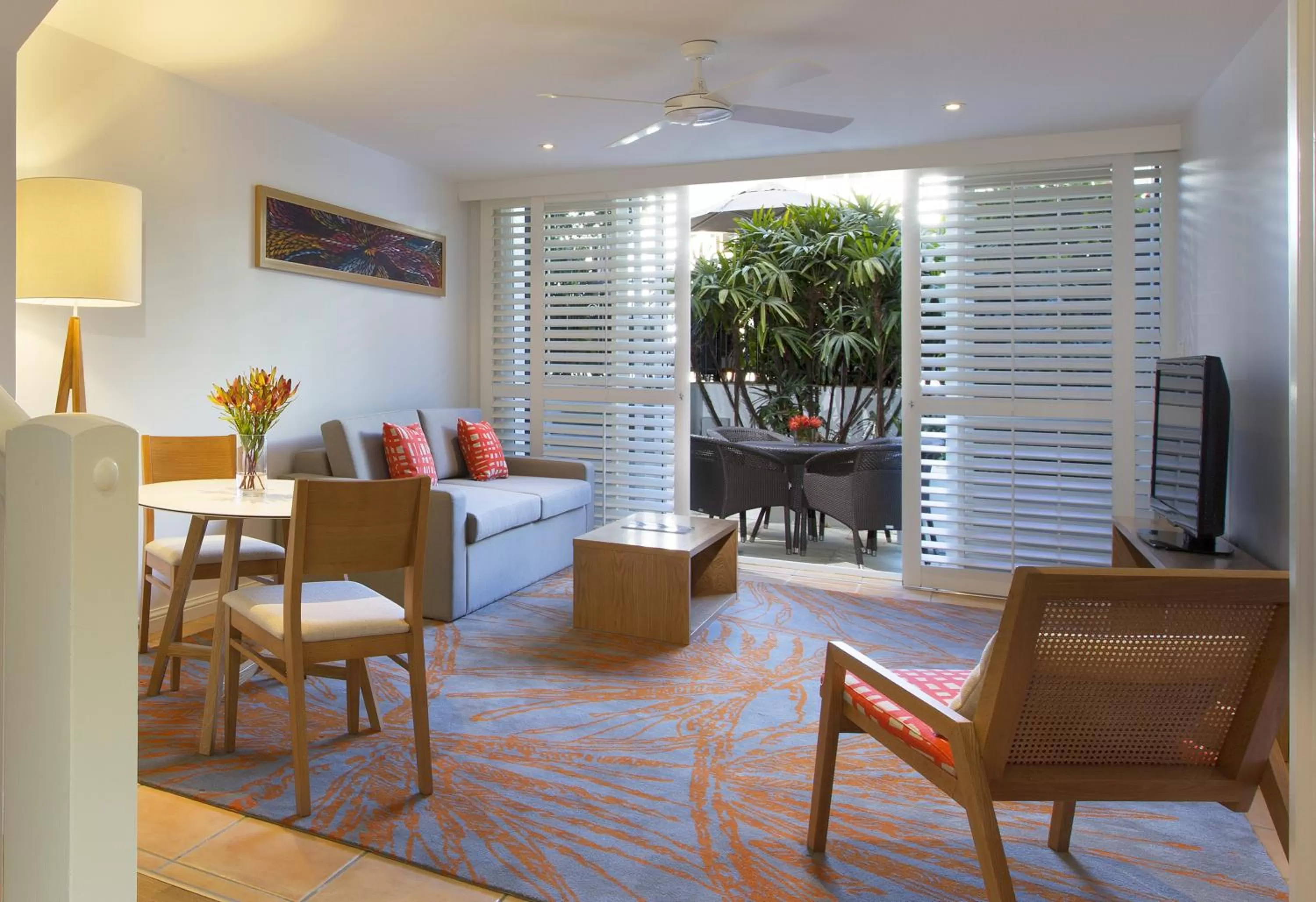Living room in Sofitel Noosa Pacific Resort