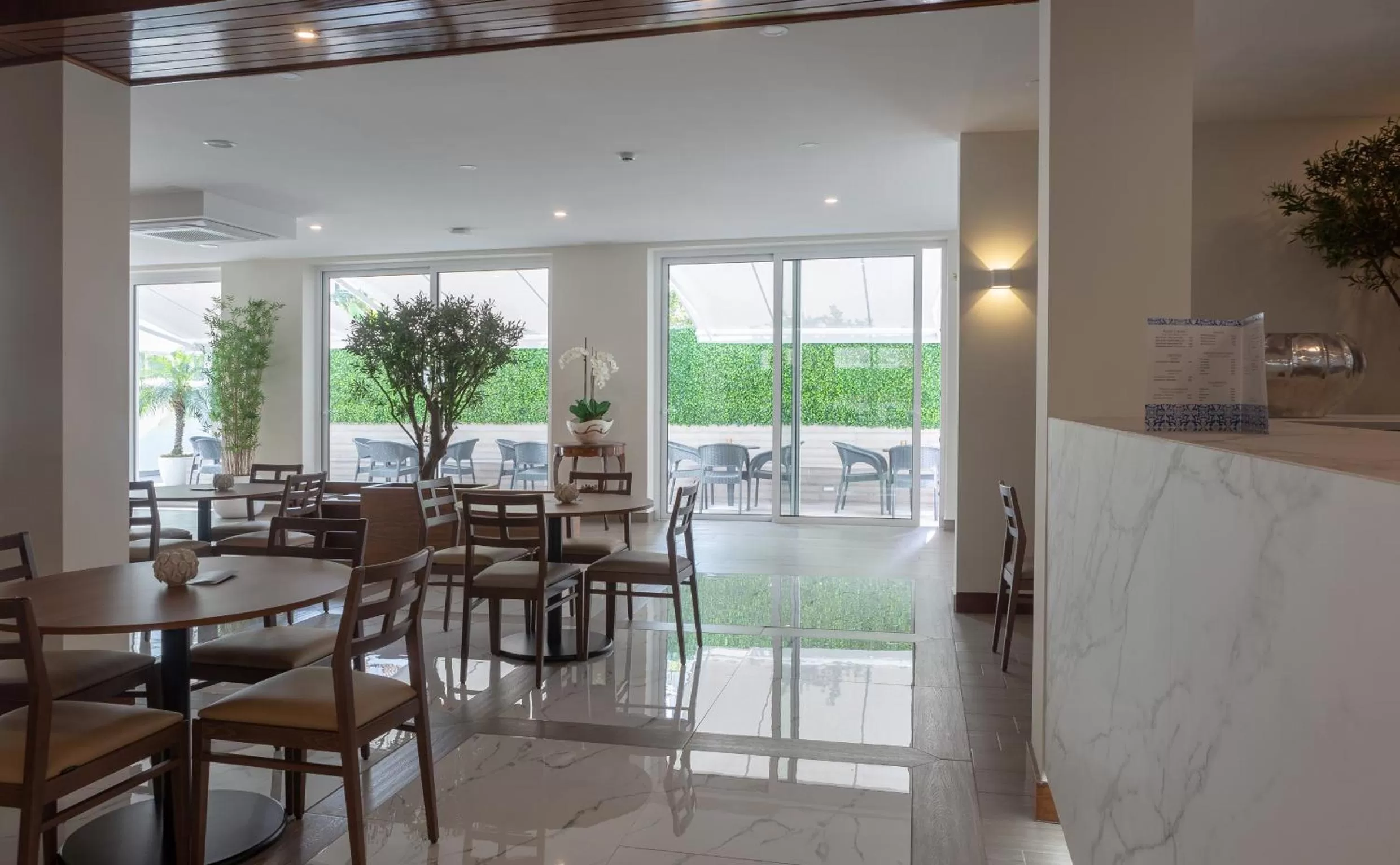 Lounge or bar in Hotel Afonso V & SPA