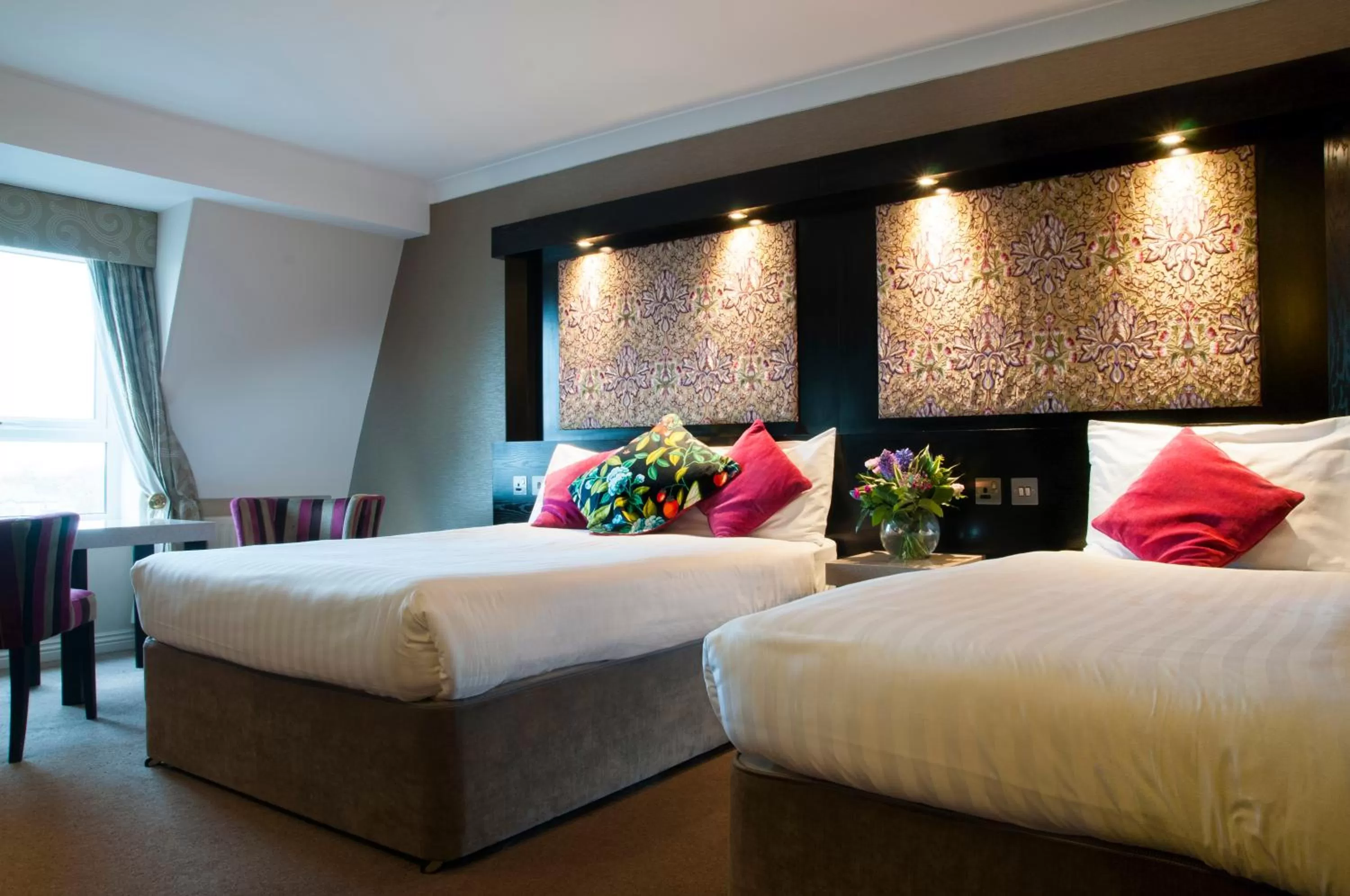 Bed in Flannery's Hotel