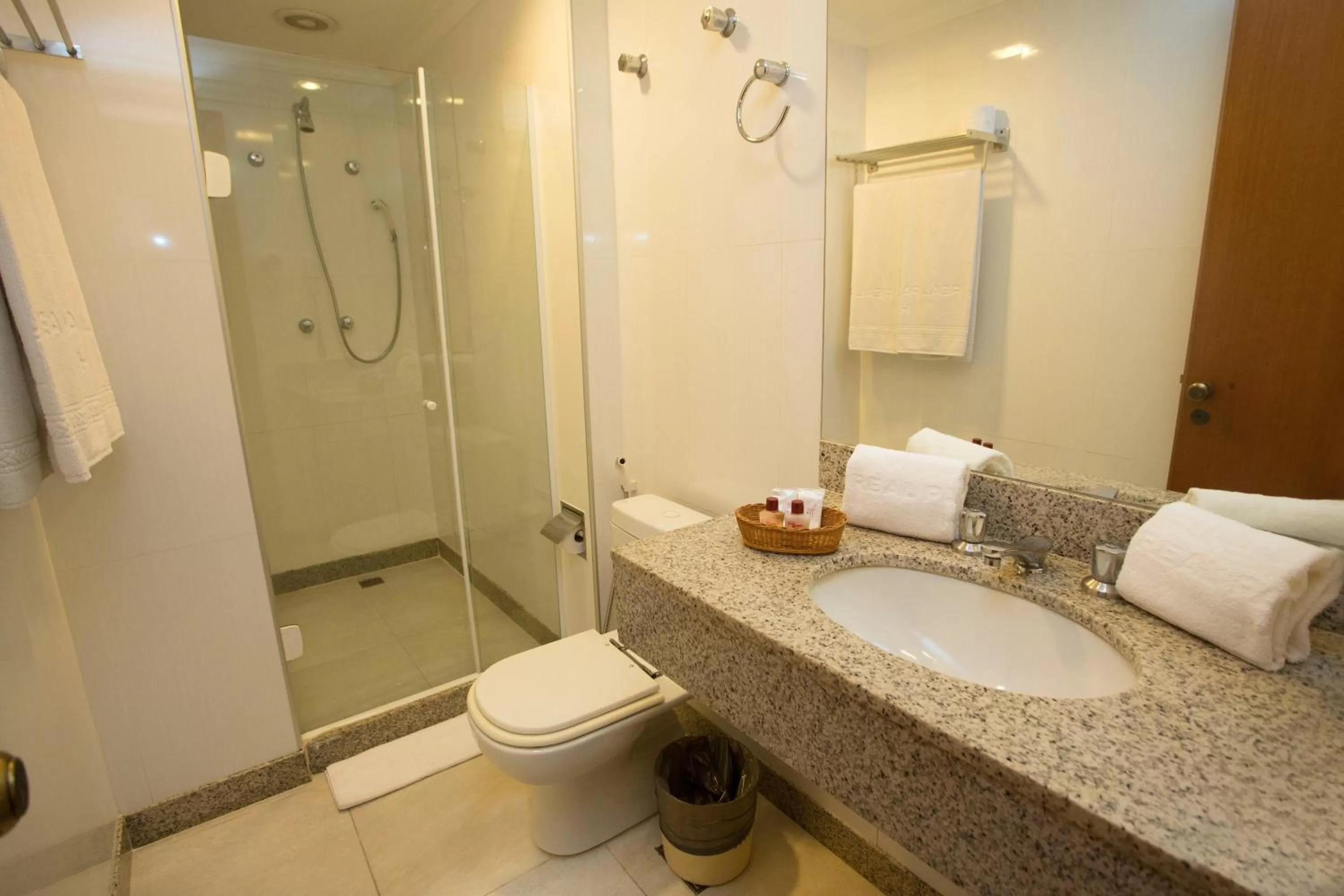 Bathroom in Real Palace Hotel