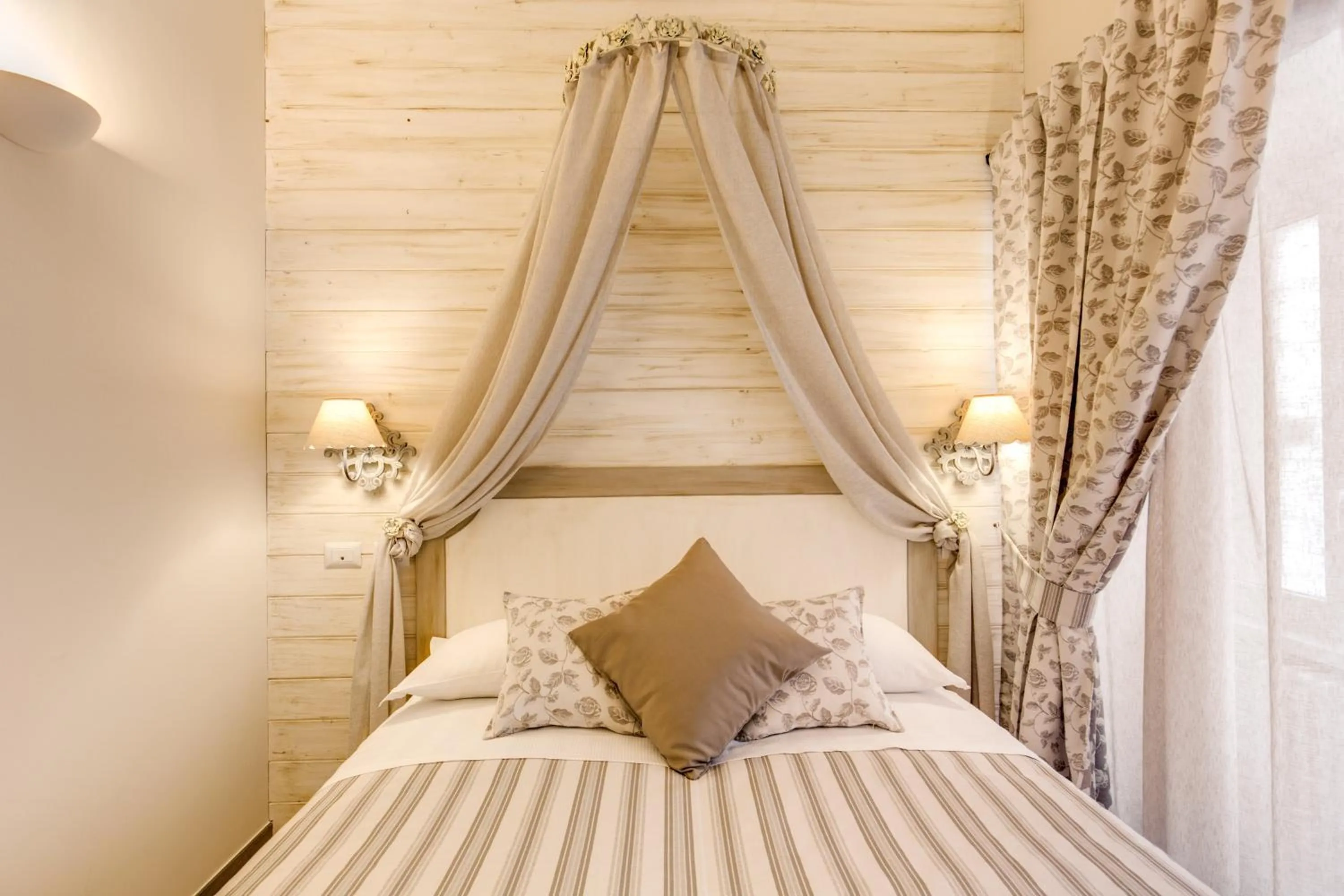 Bedroom, Bed in Casa Tua Vaticano Guest House