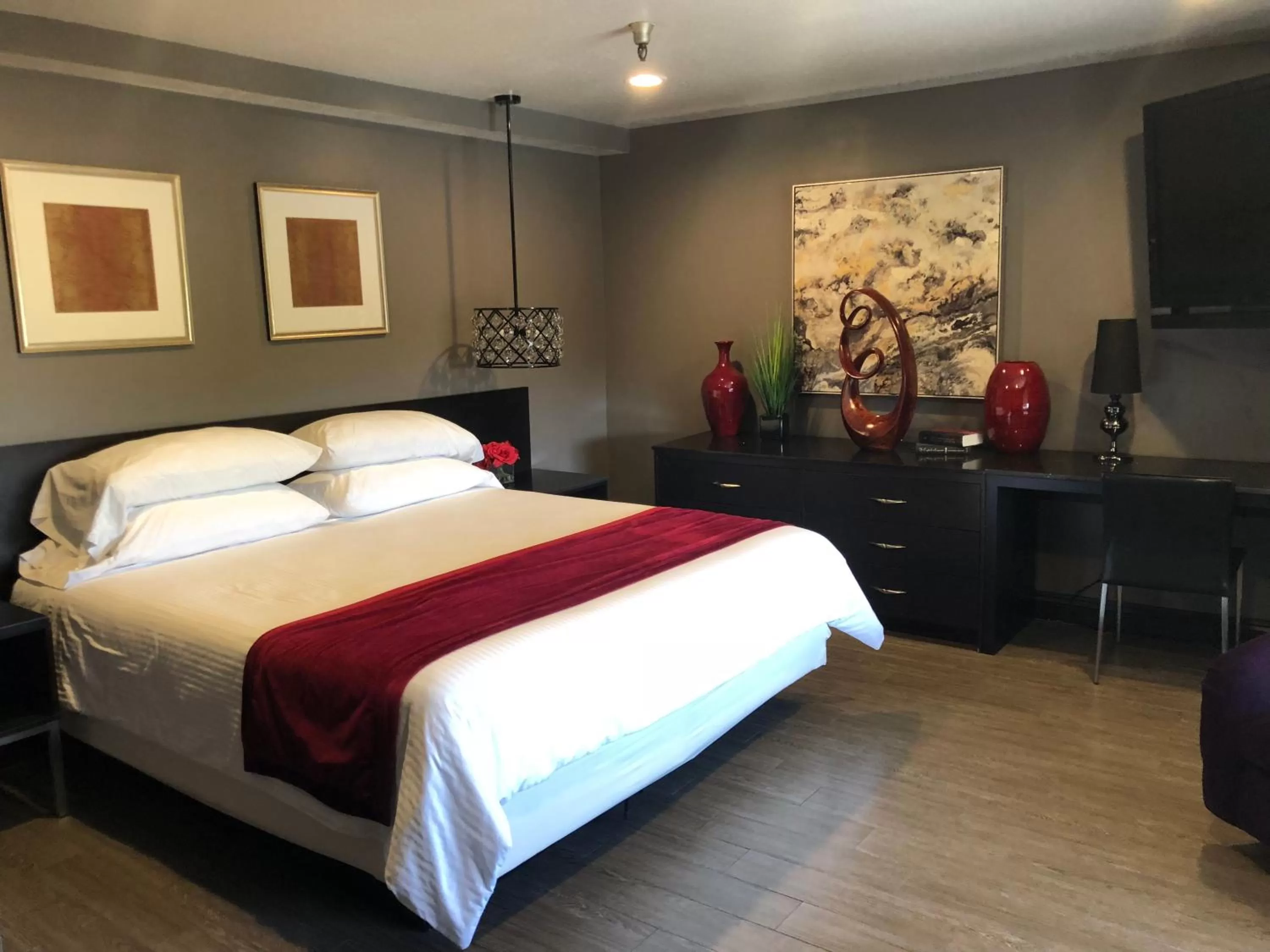 TV and multimedia, Bed in Hotel Le Reve Pasadena