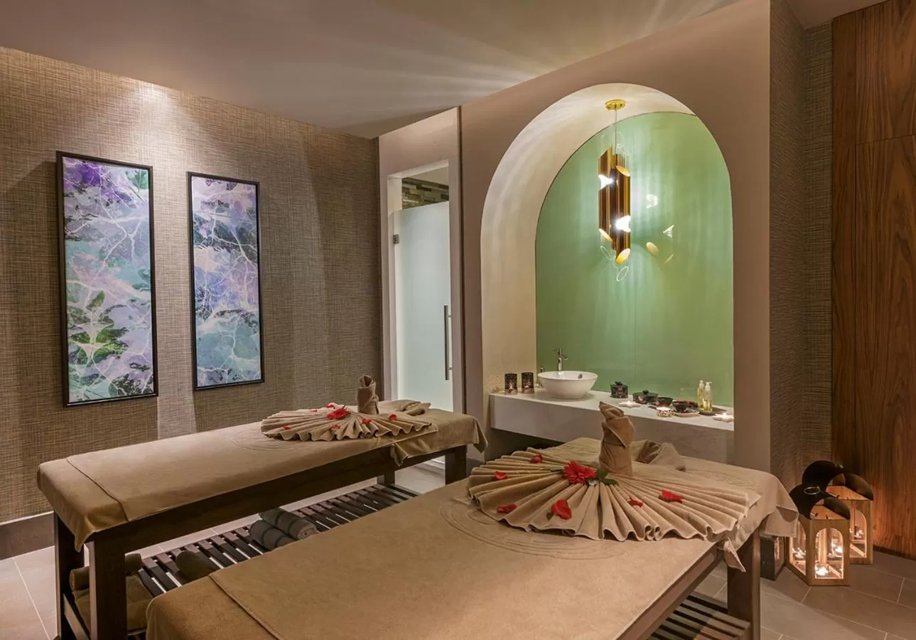 Massage in Elite World Grand Istanbul Küçükyalı