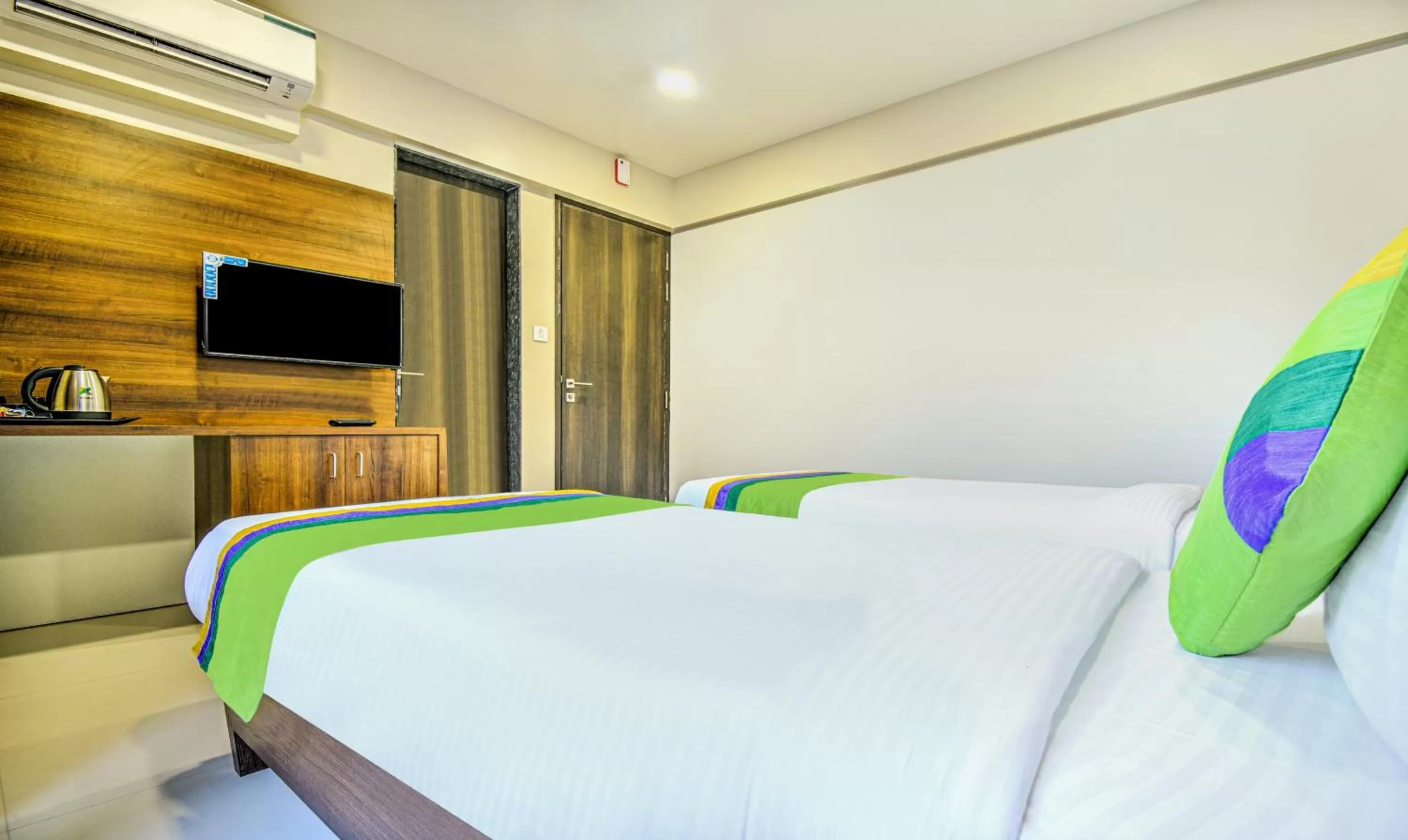 Bedroom, Bed in Treebo Trend Kuber Inn