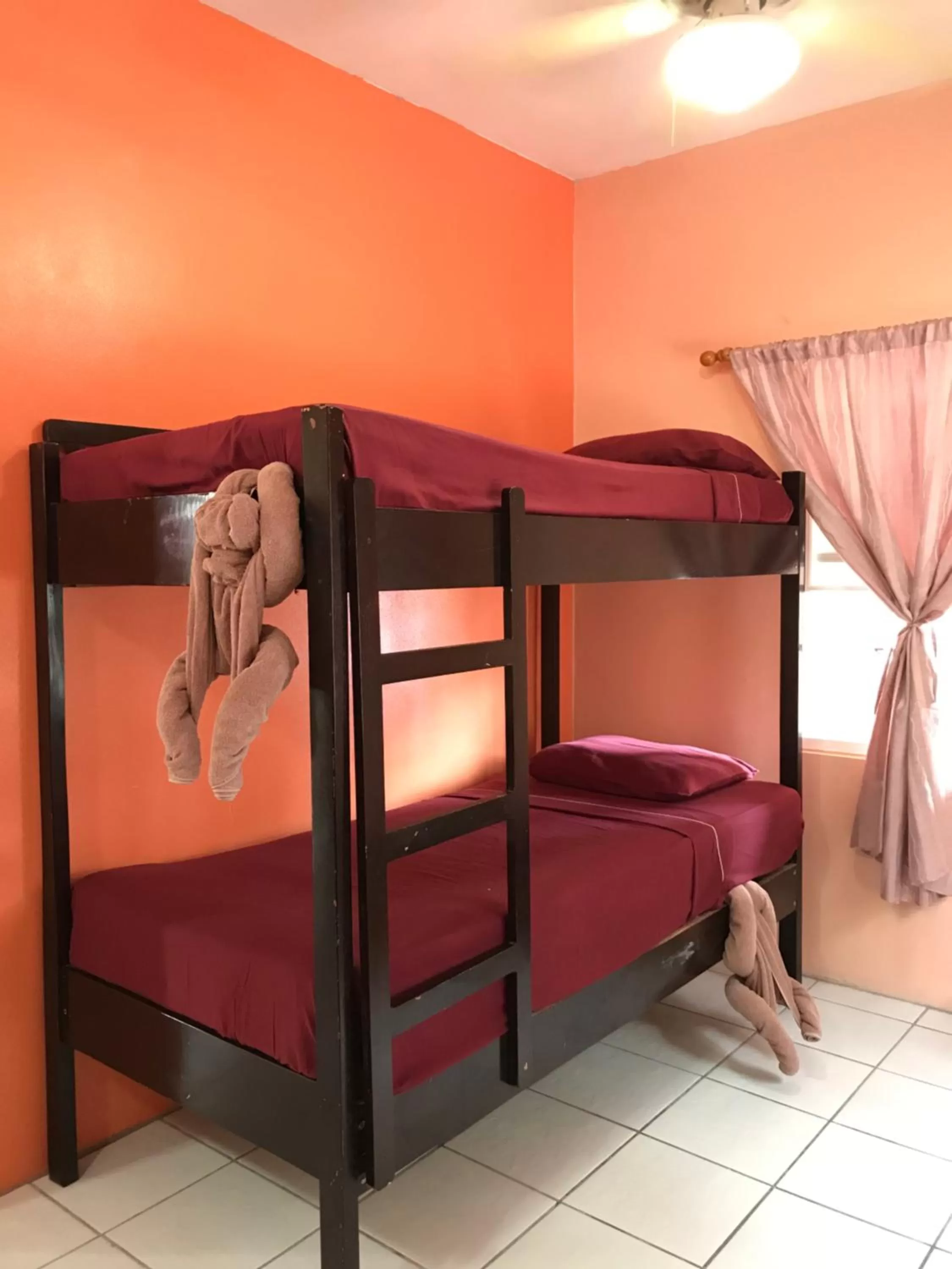 Decorative detail in Tropical Paradise Express