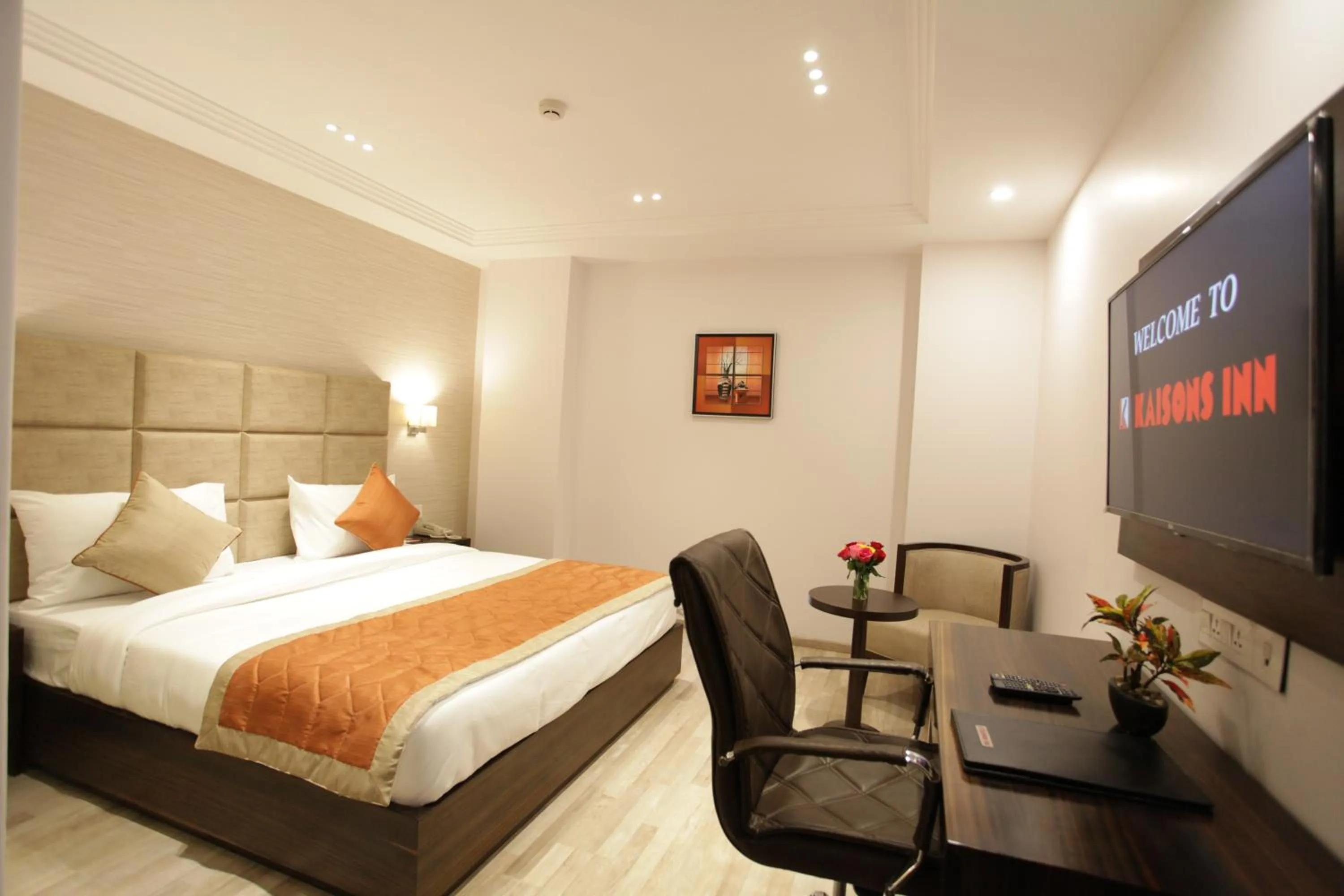 Photo of the whole room, Bed in Kaisons Inn (Near Apollo Hospital)