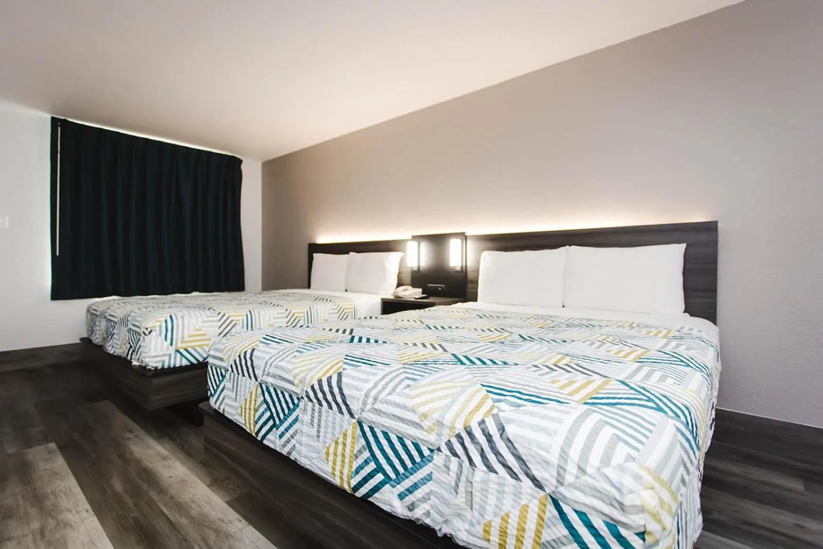 Bed in Motel 6 Houston, TX - Medical Center - NRG Stadium