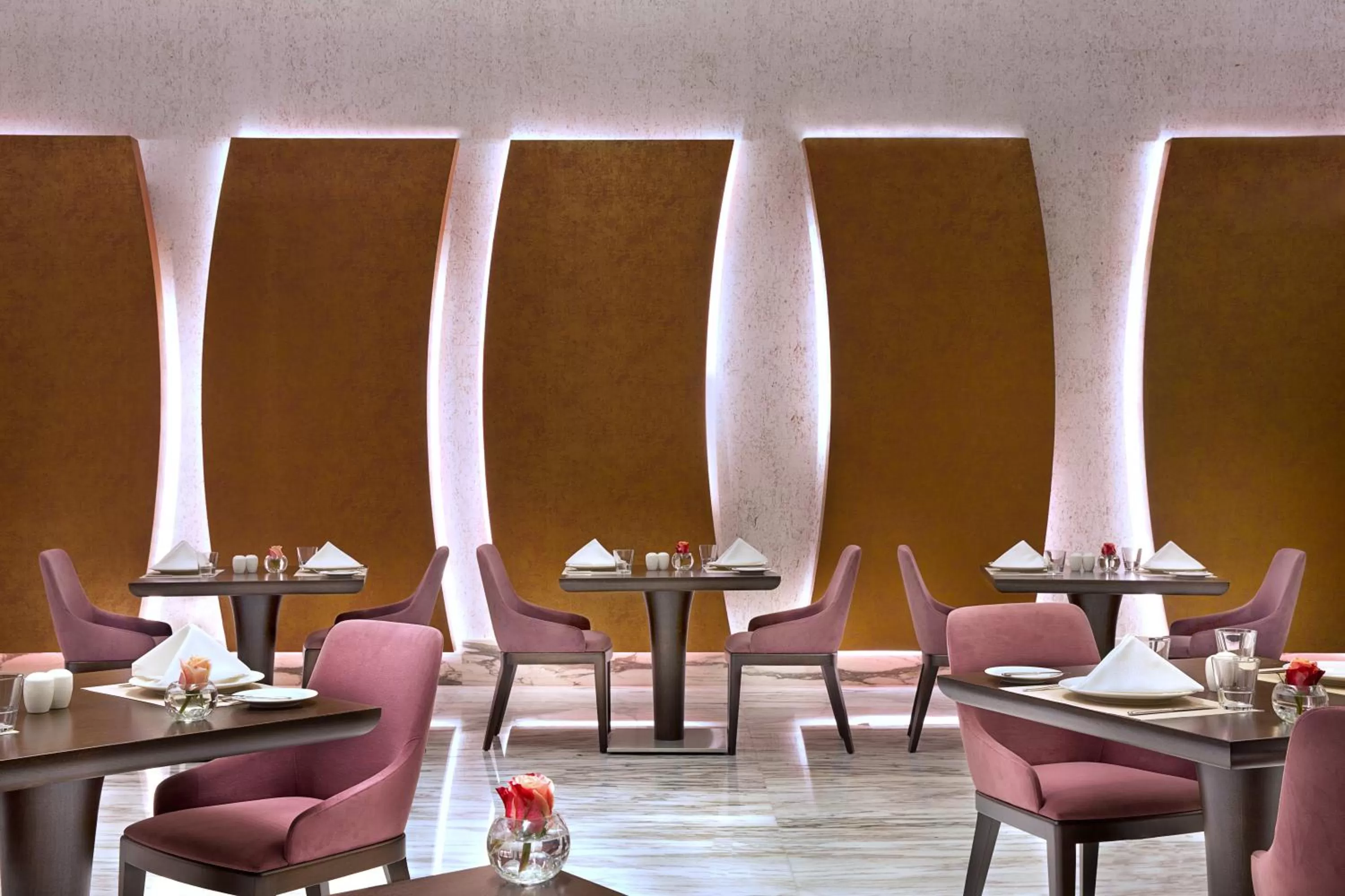 Restaurant/places to eat in Atana Hotel