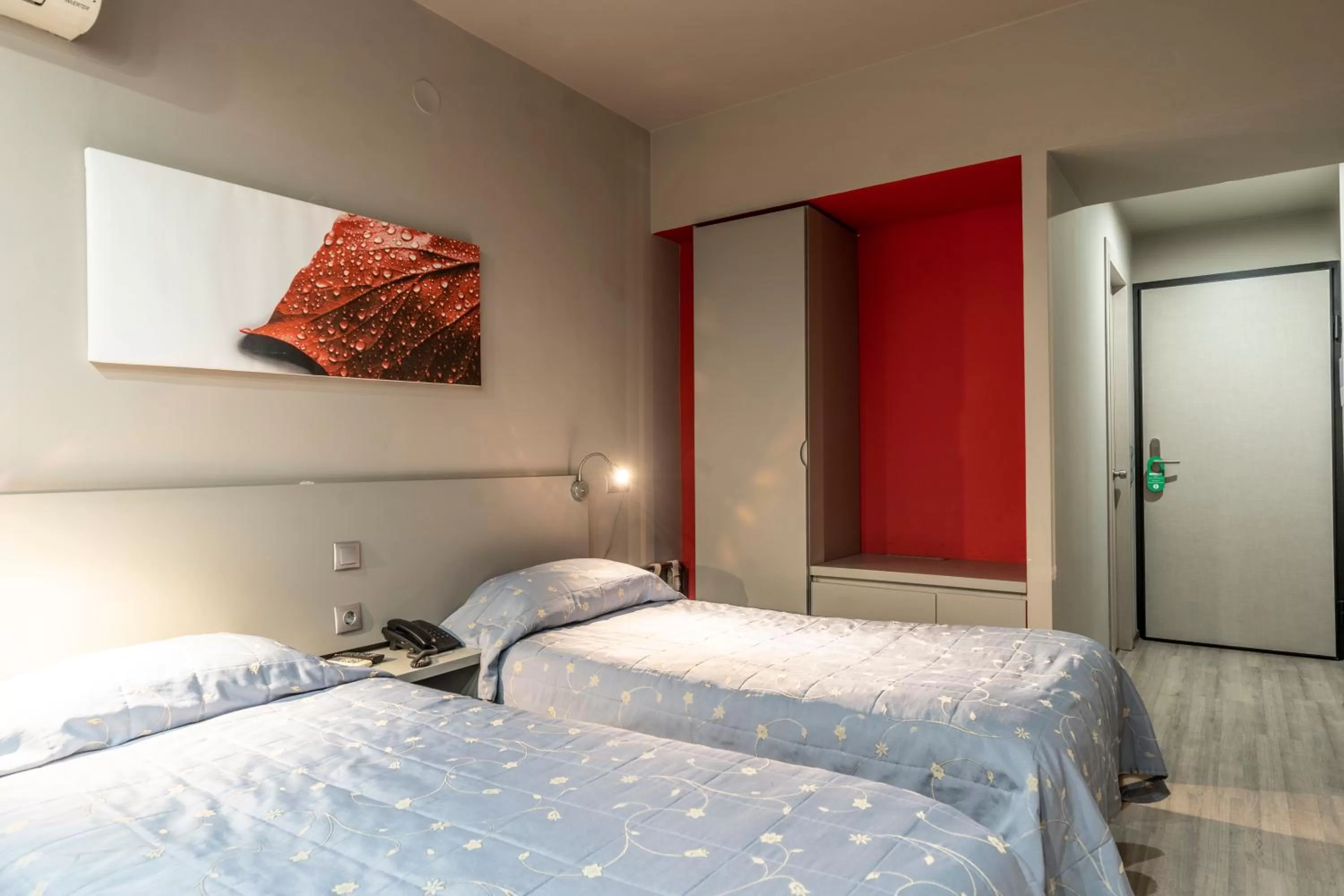 Bed in Vergina Hotel