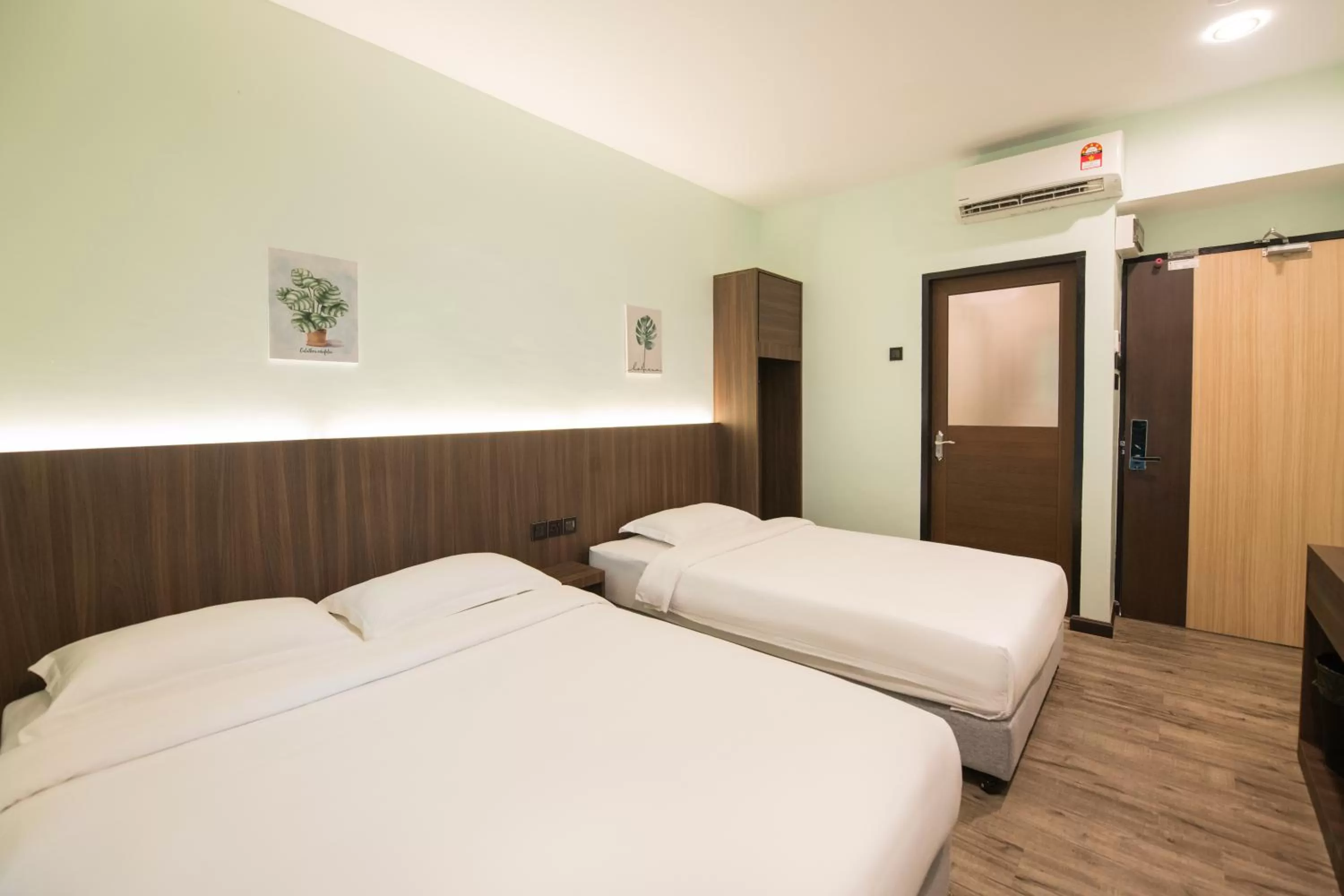 Standard Queen Room in STAR MOON HOTEL