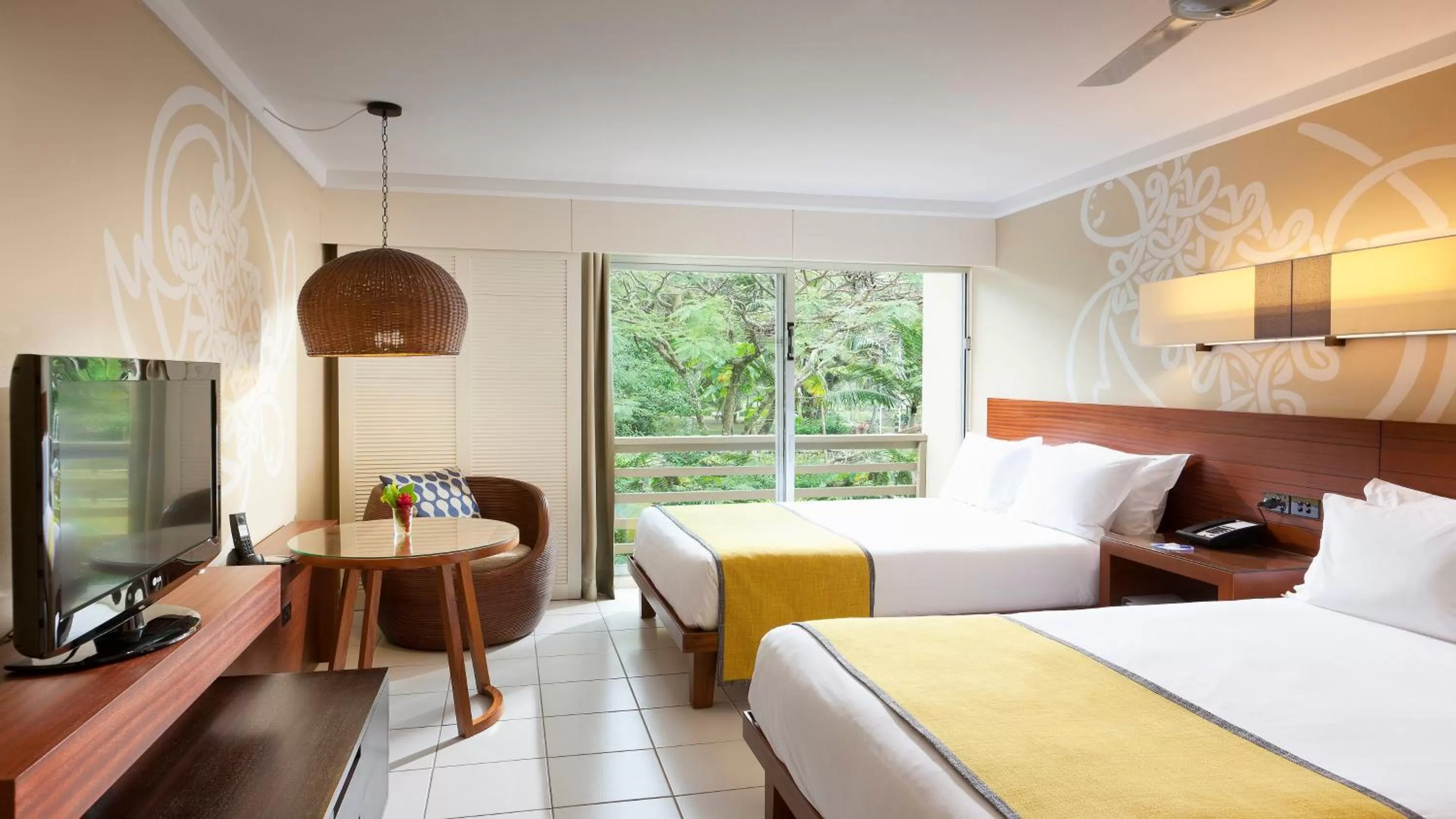 Photo of the whole room, Bed in Holiday Inn Resort Vanuatu by IHG