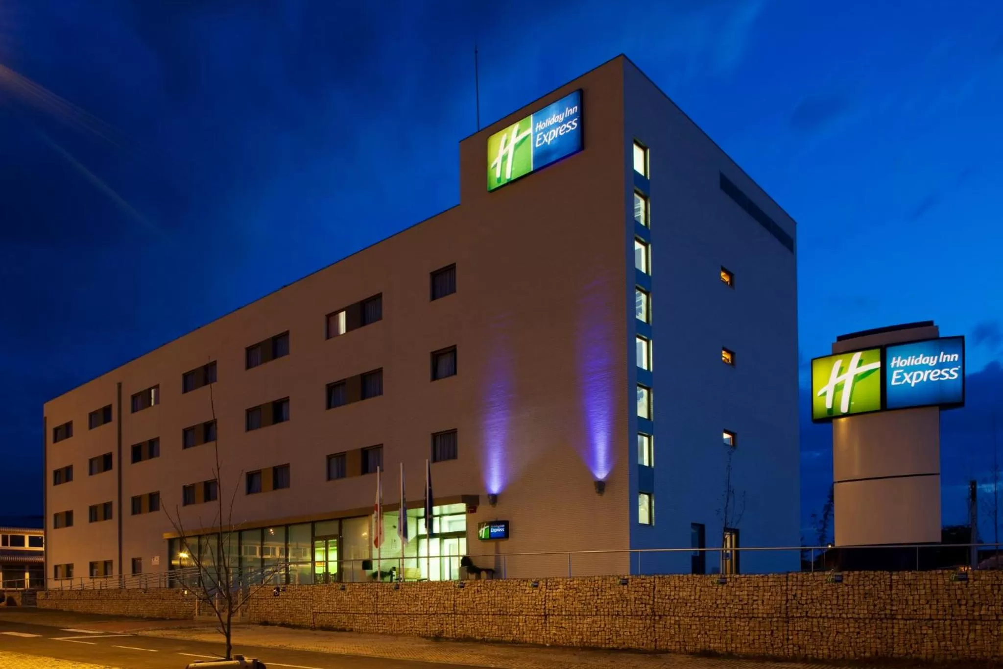 Property building in Holiday Inn Express Vitoria by IHG