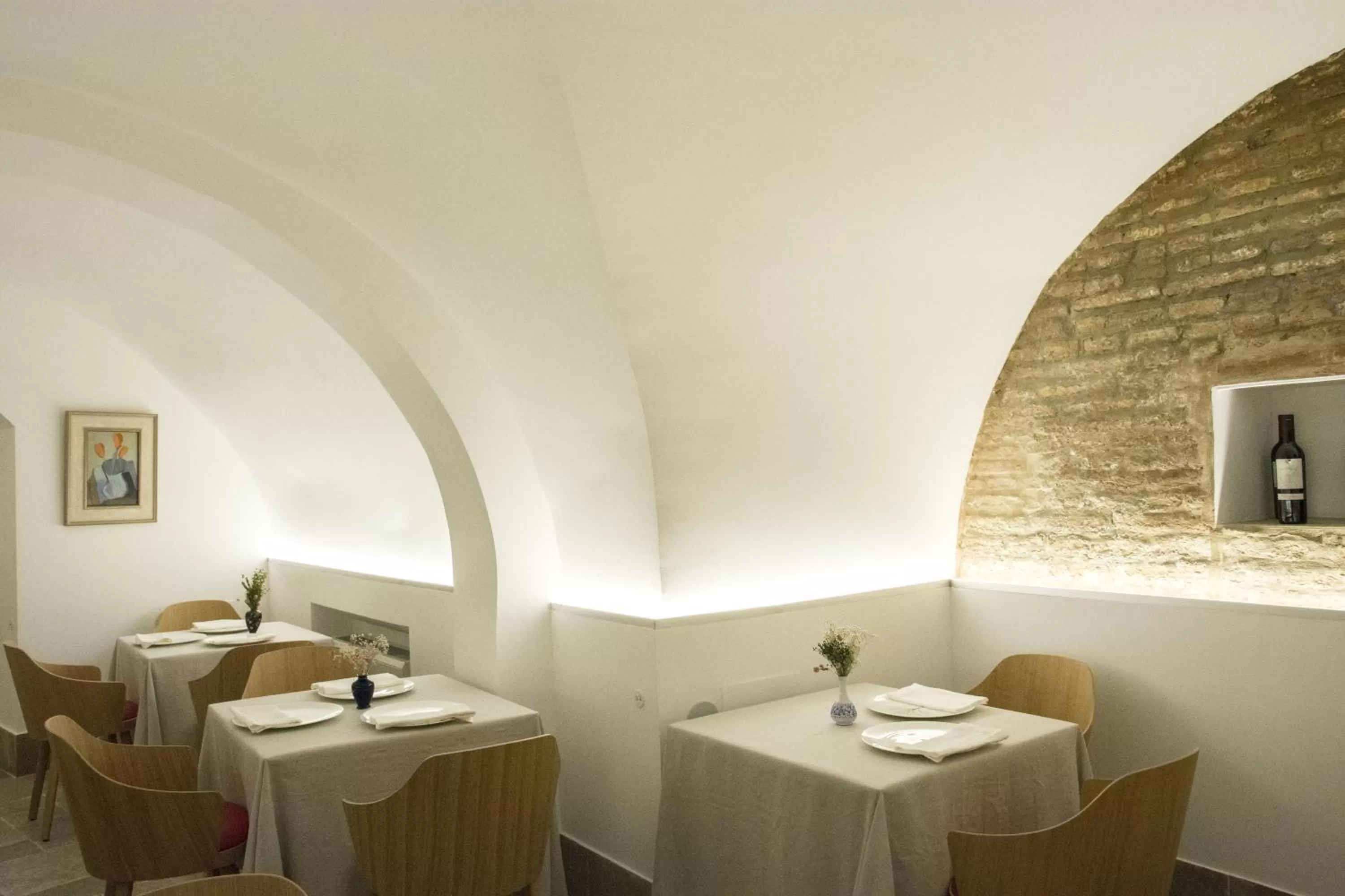 Restaurant/places to eat in Hotel Oleum - Parking Gratuito bajo disponibilidad y reserva previa