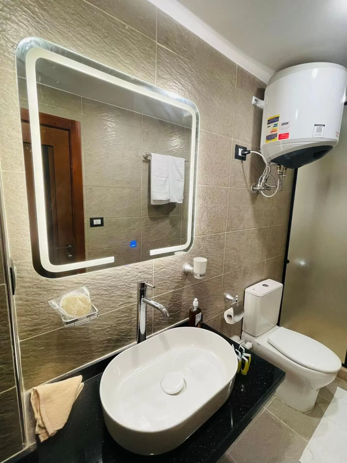 Shower, Bathroom in Jewel Grand Museum & Pyramids View