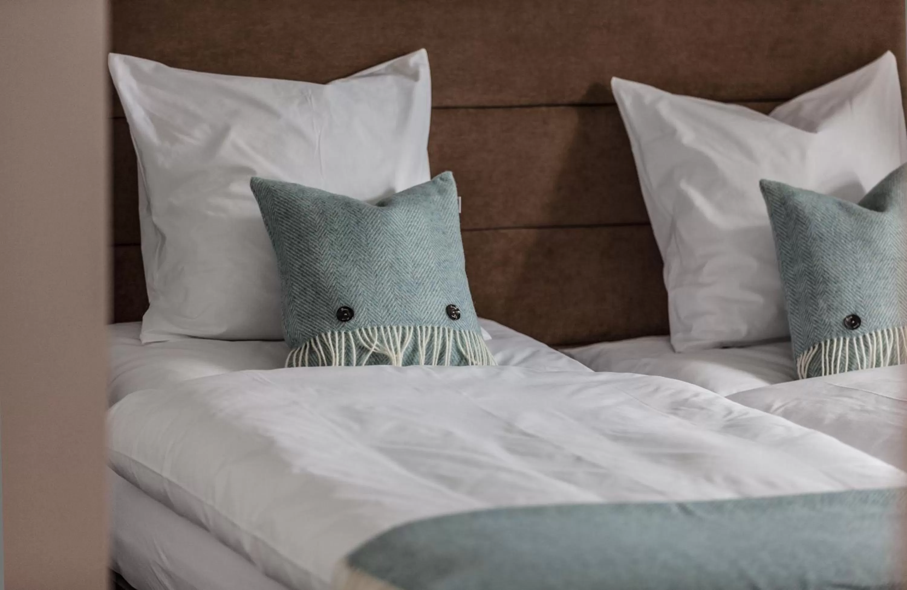 Bed in Boutique-Hotel Garni Bellevue Davos Wiesen