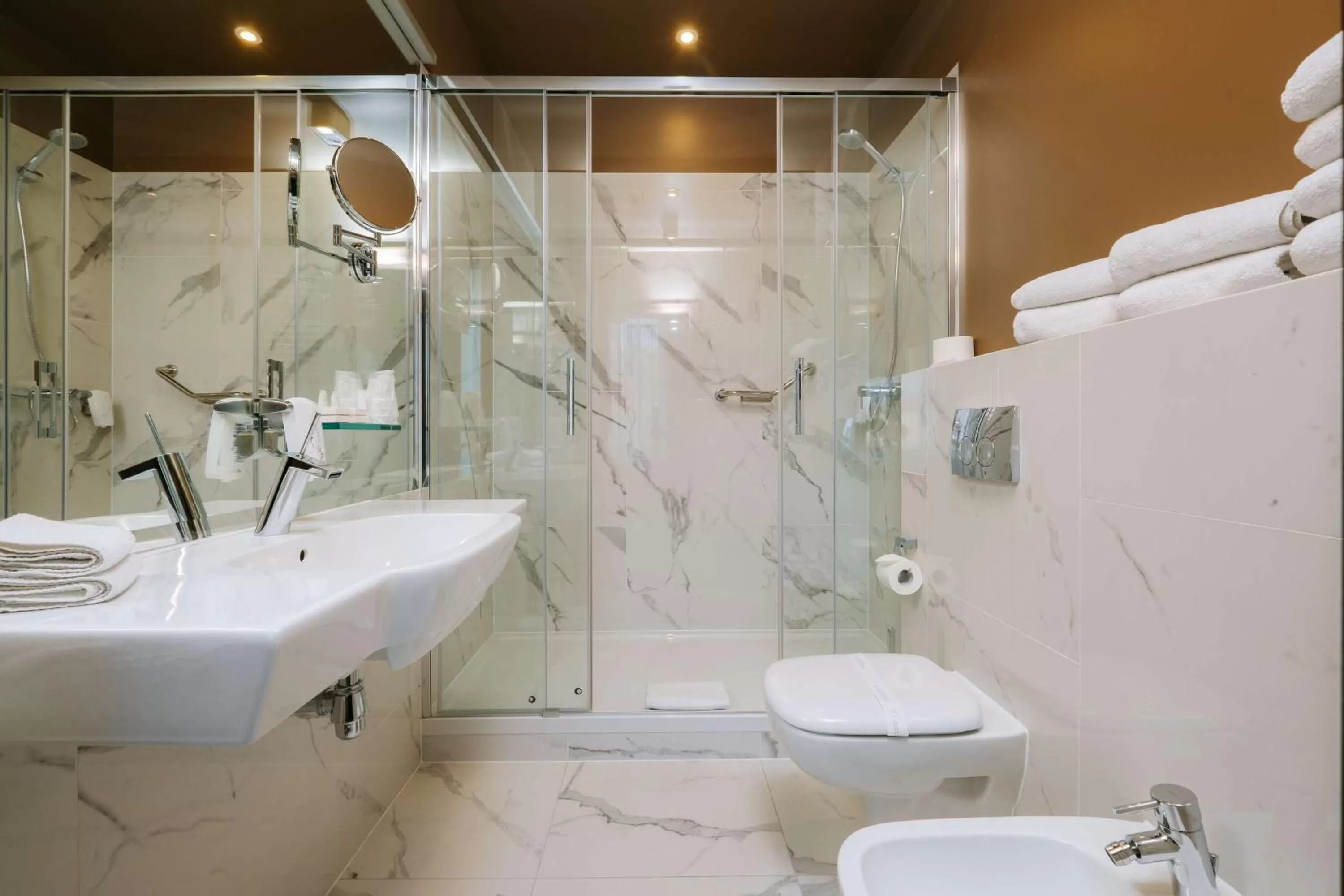 Shower in Hotel Cristal Białystok