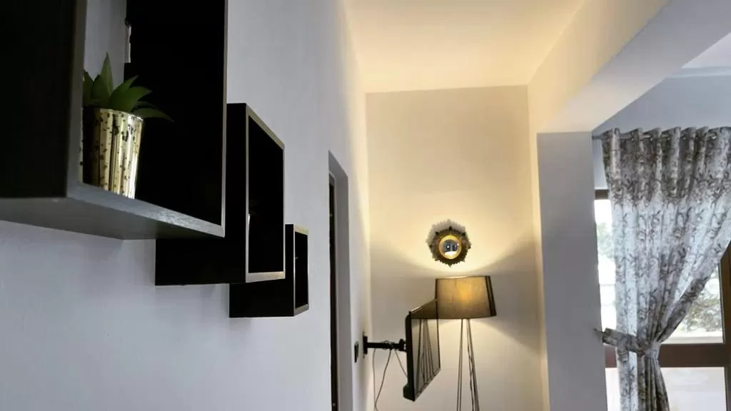 TV/Entertainment Center in Hotel Ambasador